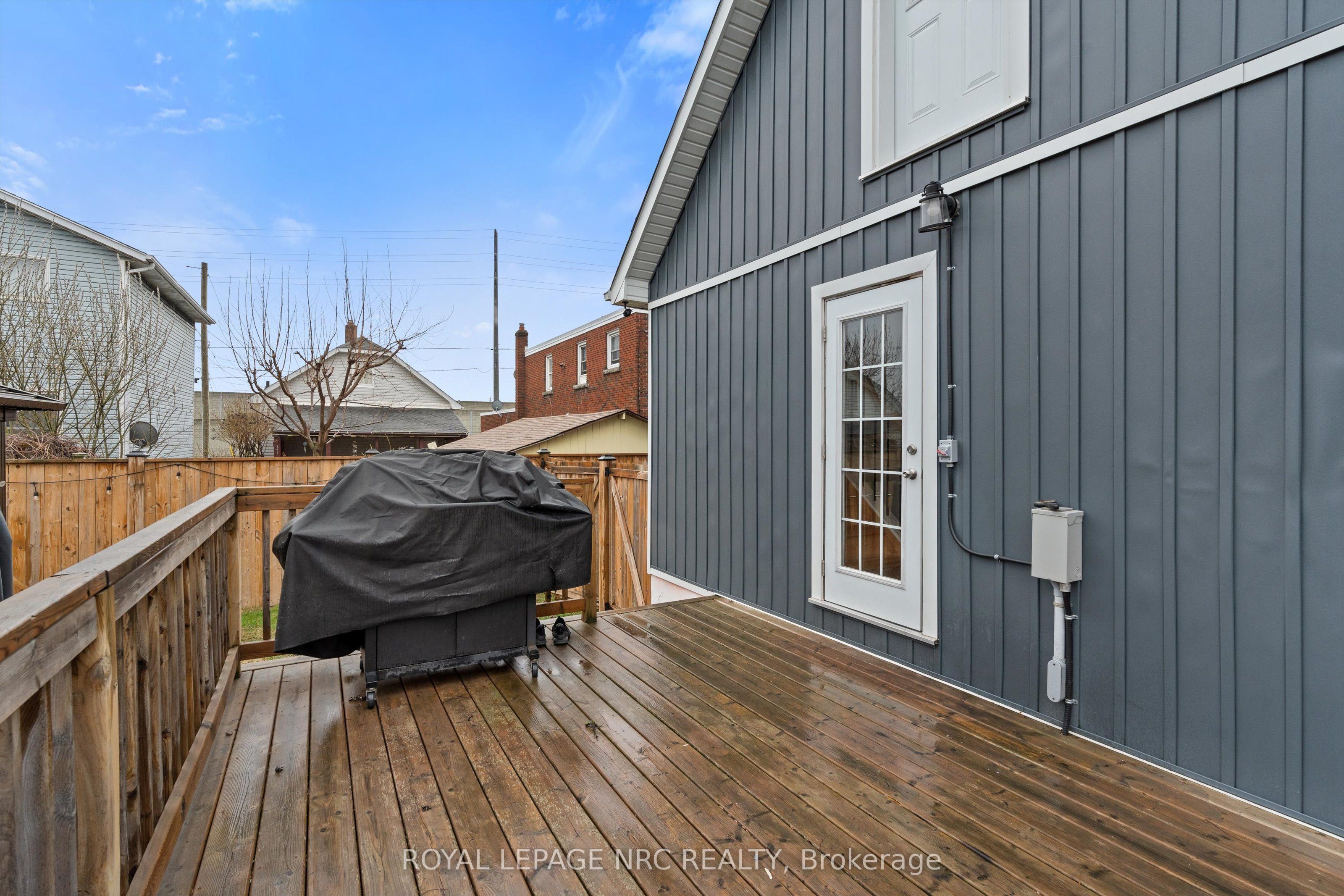2 Currie Street Property Photo 27