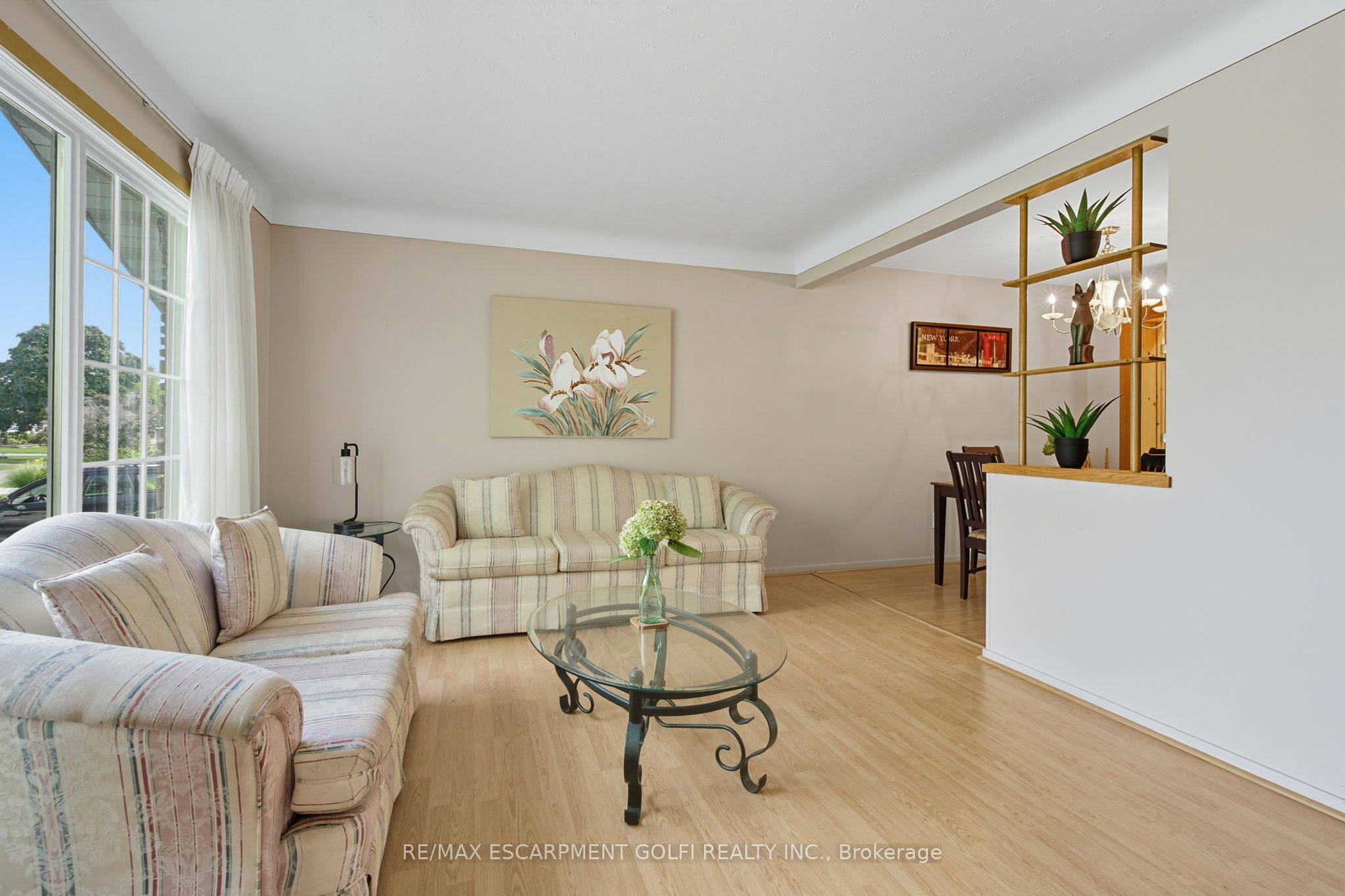 16 Glendale Drive Property Photo 5