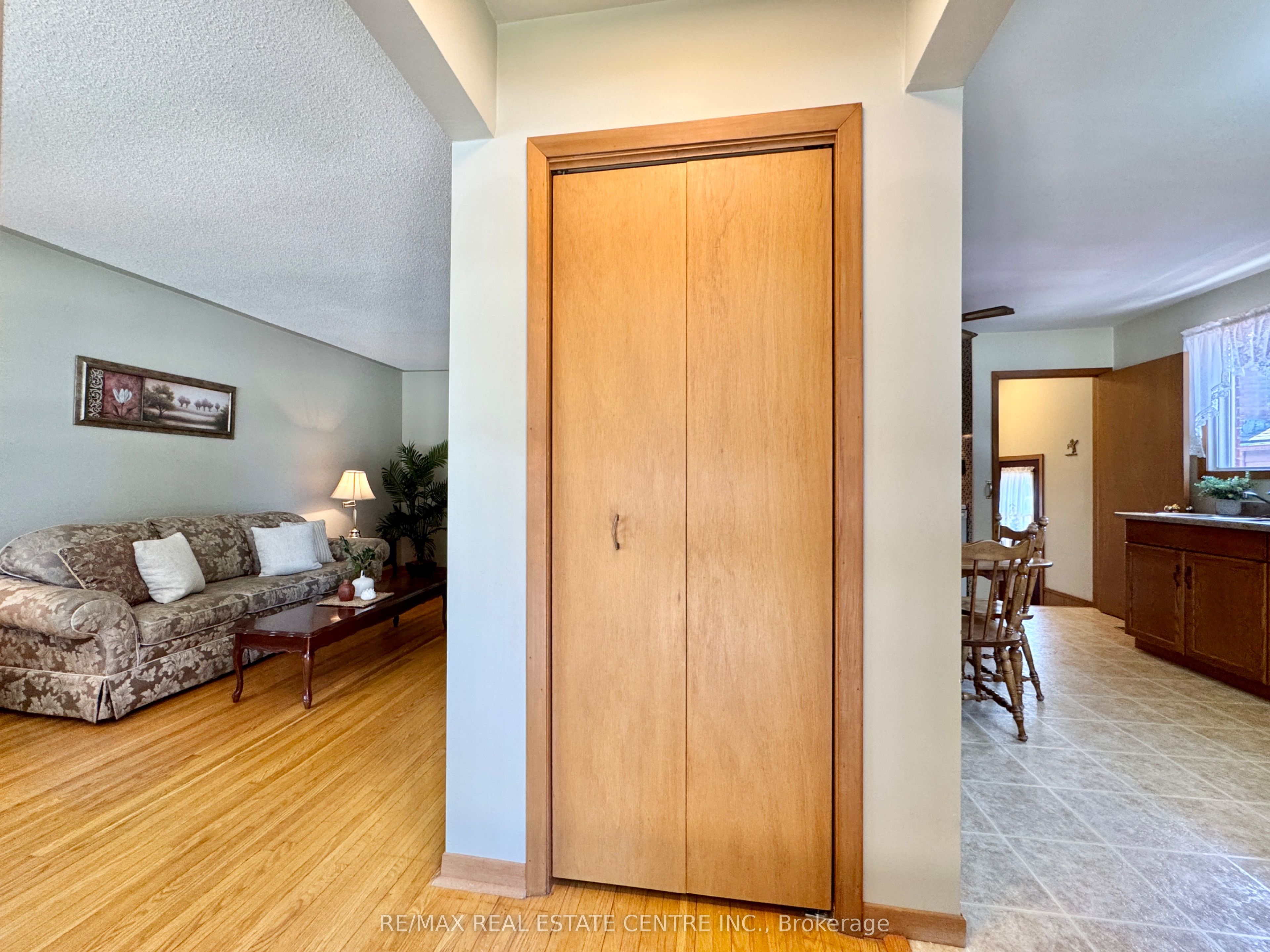 85 Lowrey Avenue Property Photo 8