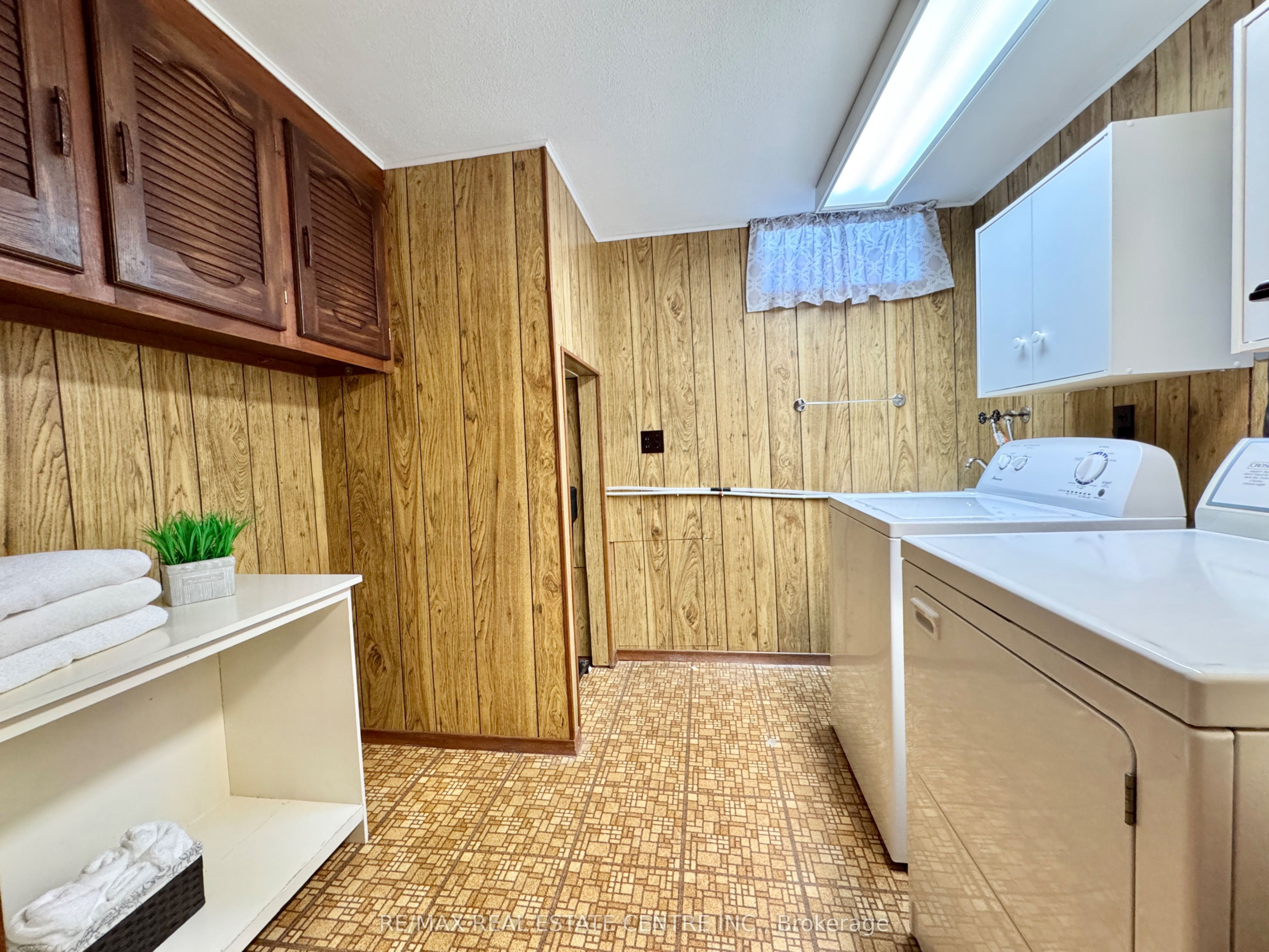 85 Lowrey Avenue Property Photo 29