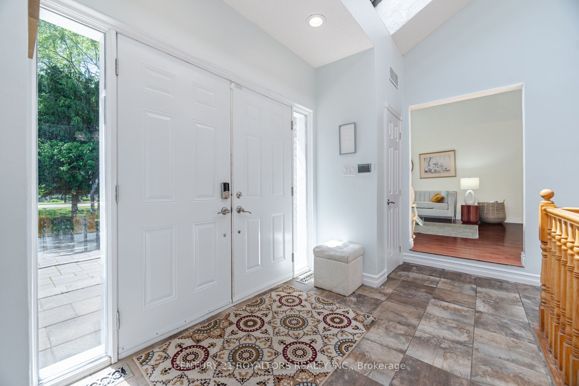 529 Campbellville Road Property Photo 4