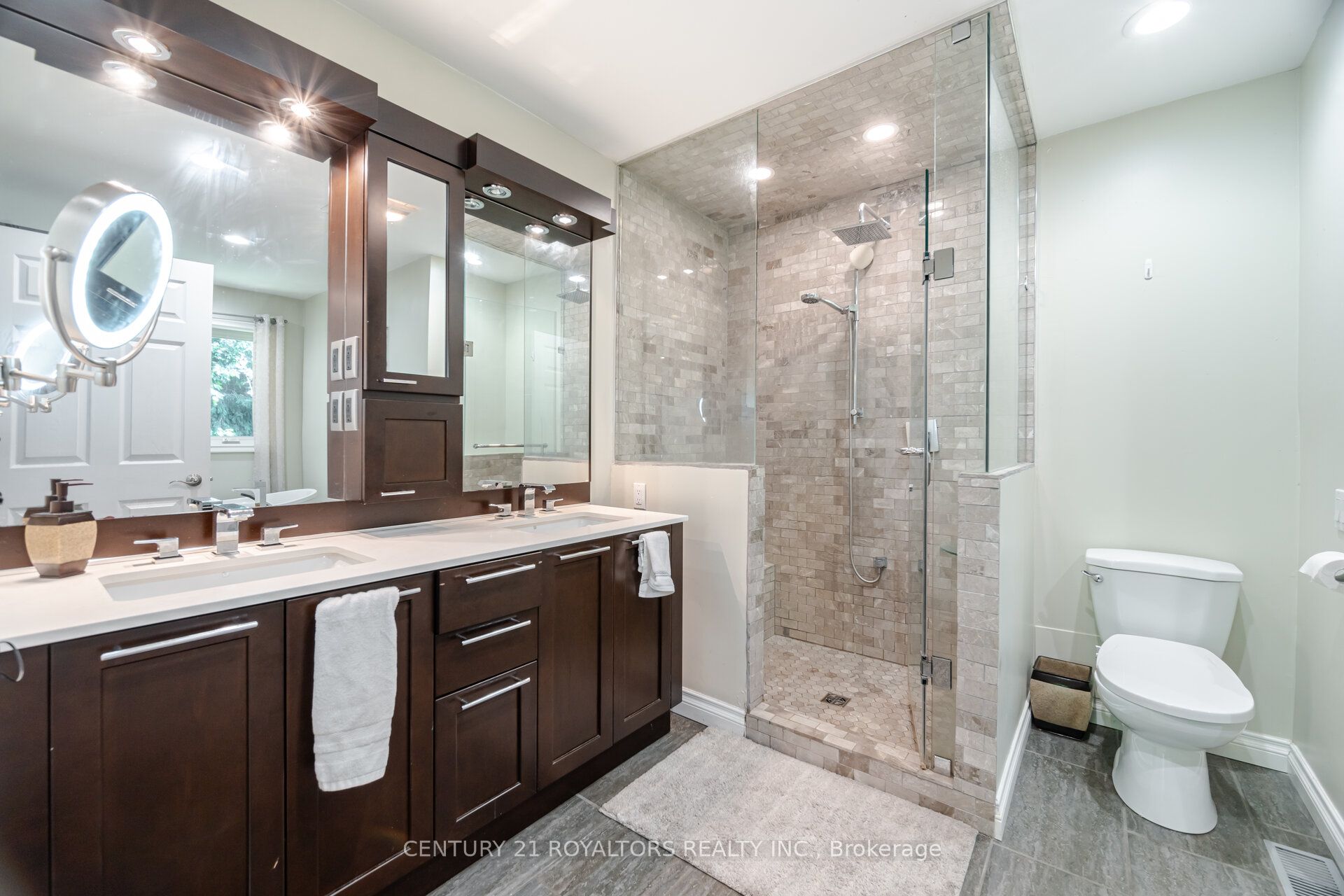 529 Campbellville Road Property Photo 14