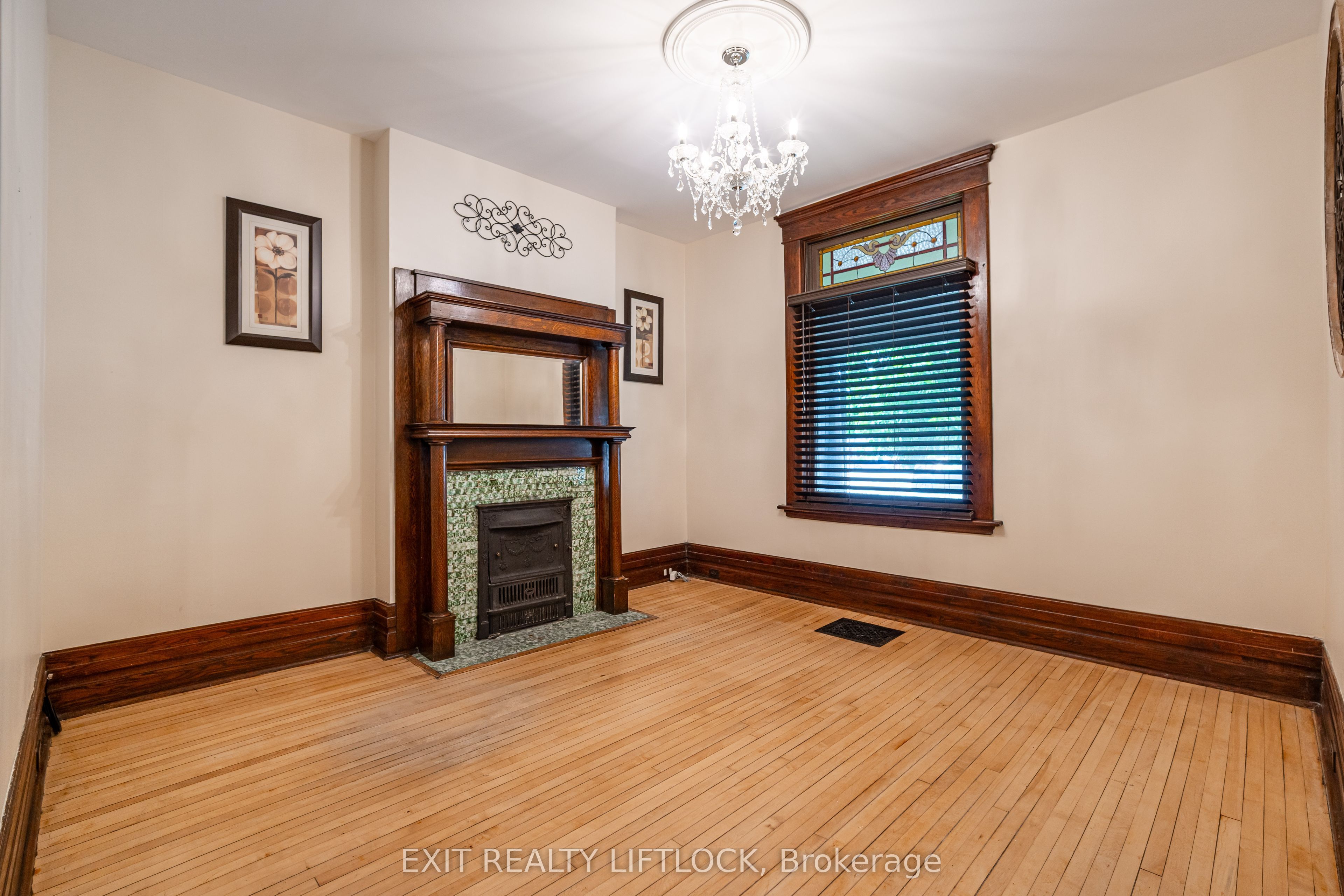 141 Hunter Street Property Photo 5