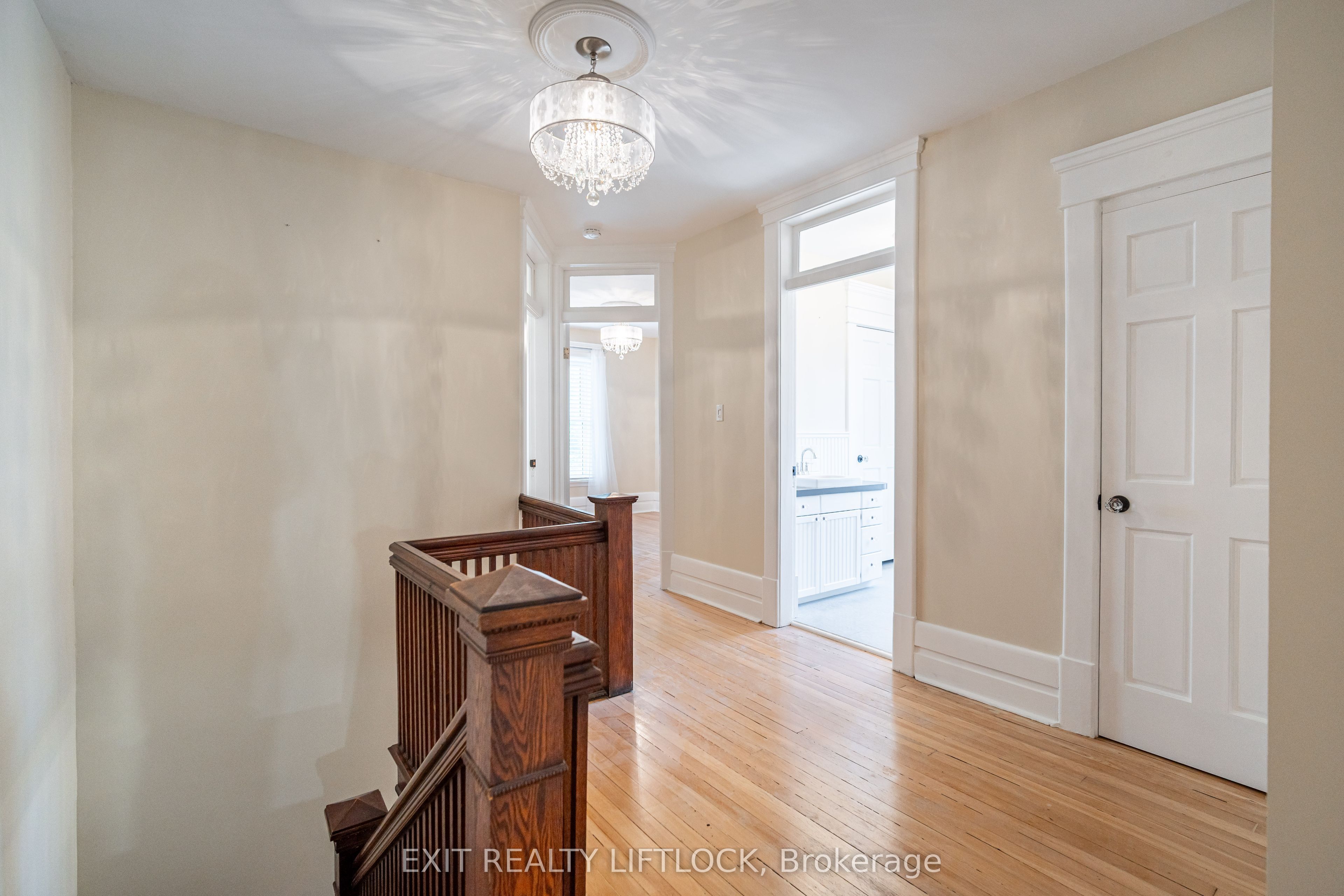 141 Hunter Street Property Photo 12