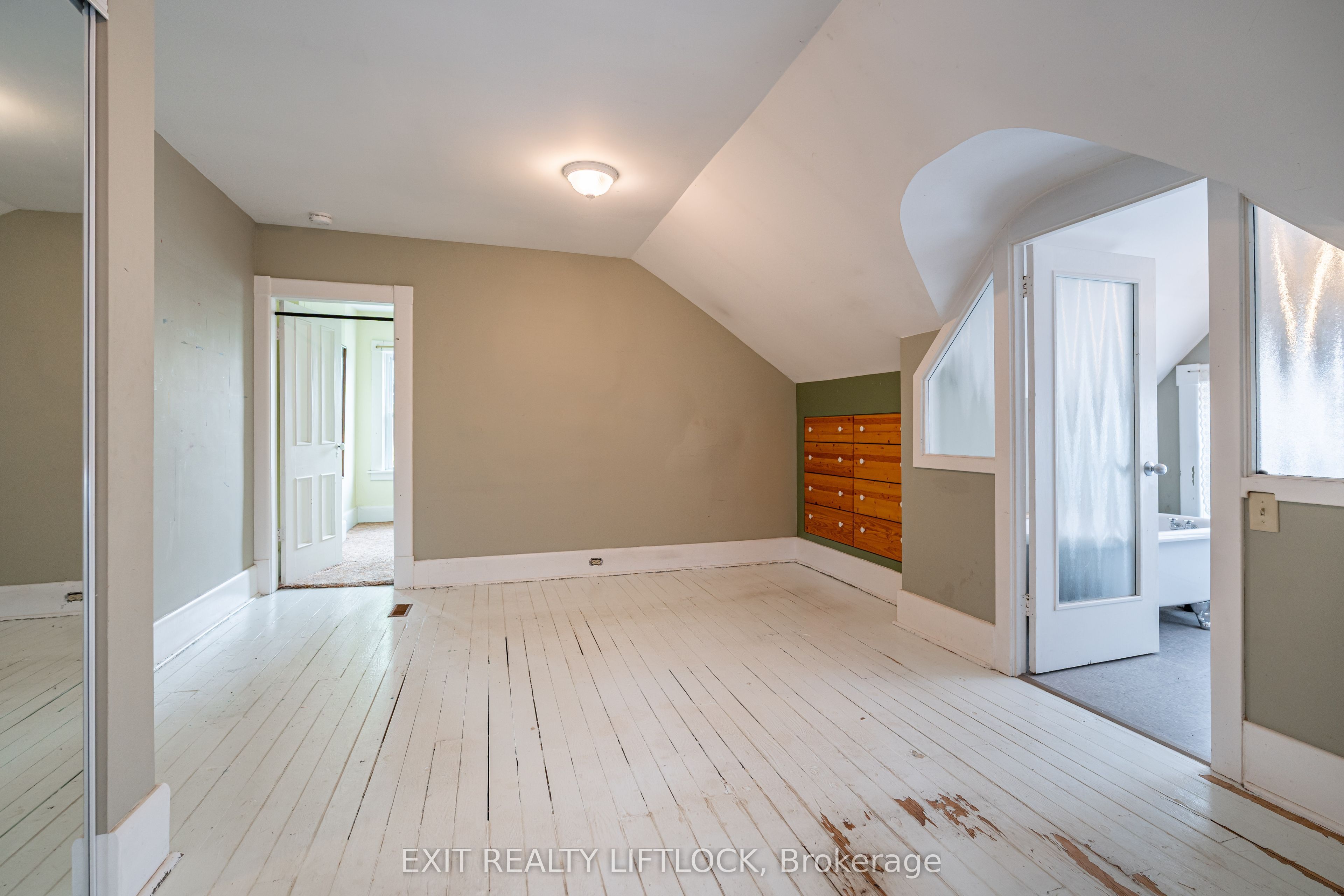 141 Hunter Street Property Photo 20
