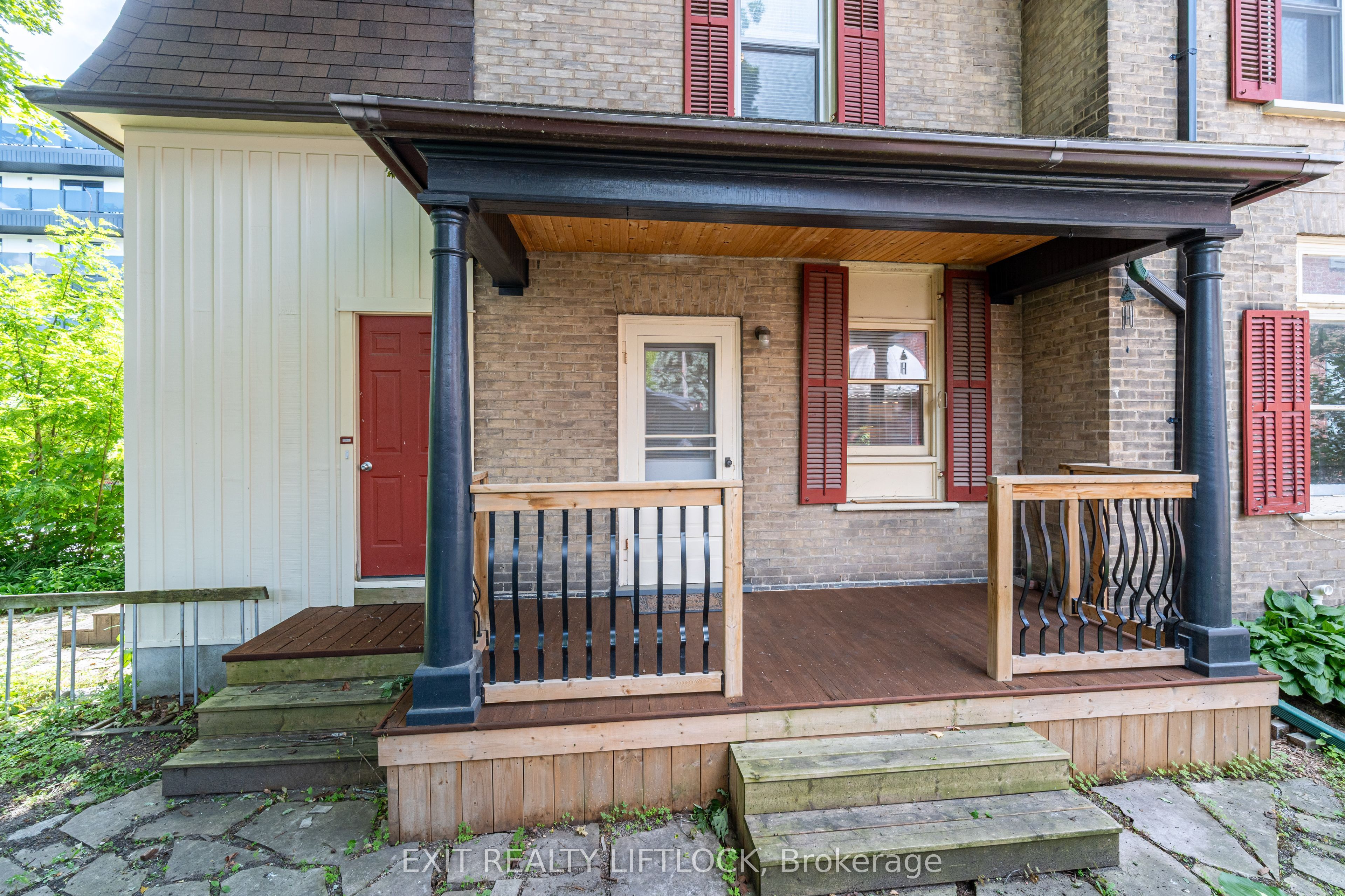 141 Hunter Street Property Photo 26