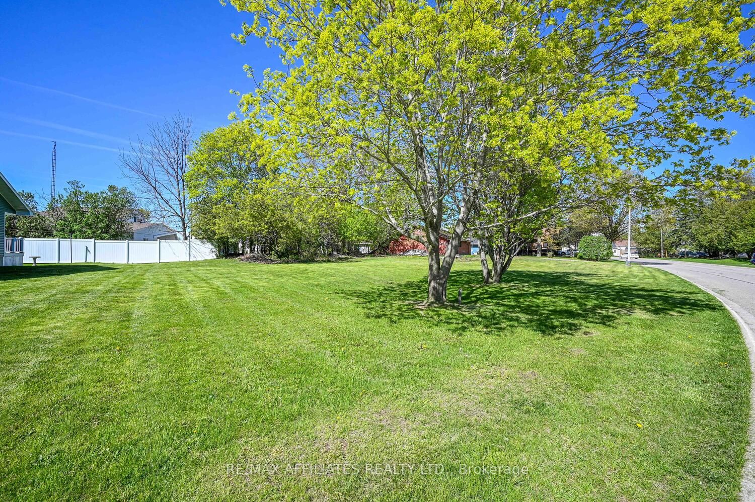 00 George Avenue Property Photo 2