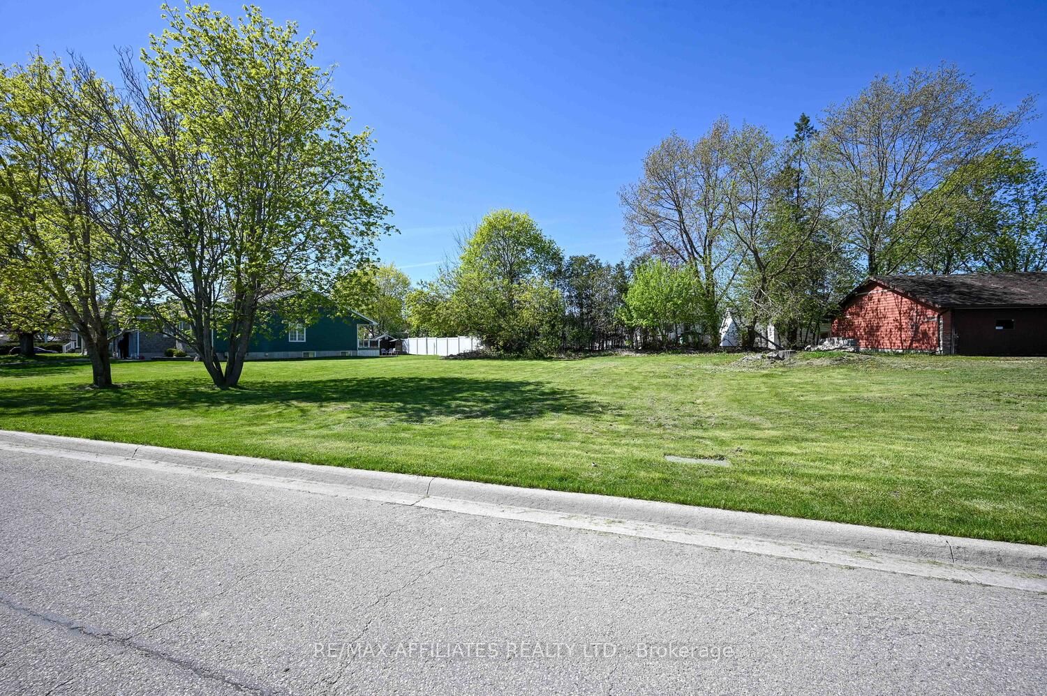 00 George Avenue Property Photo 4