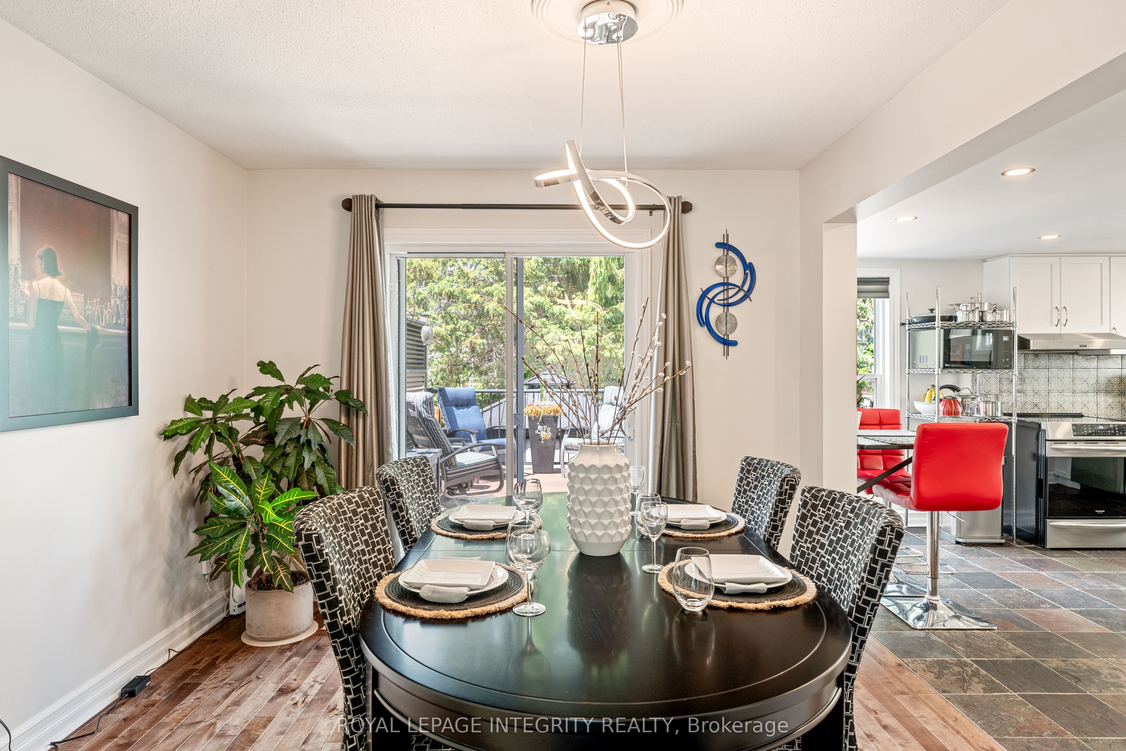51 Rosegarden Crescent Property Photo 12