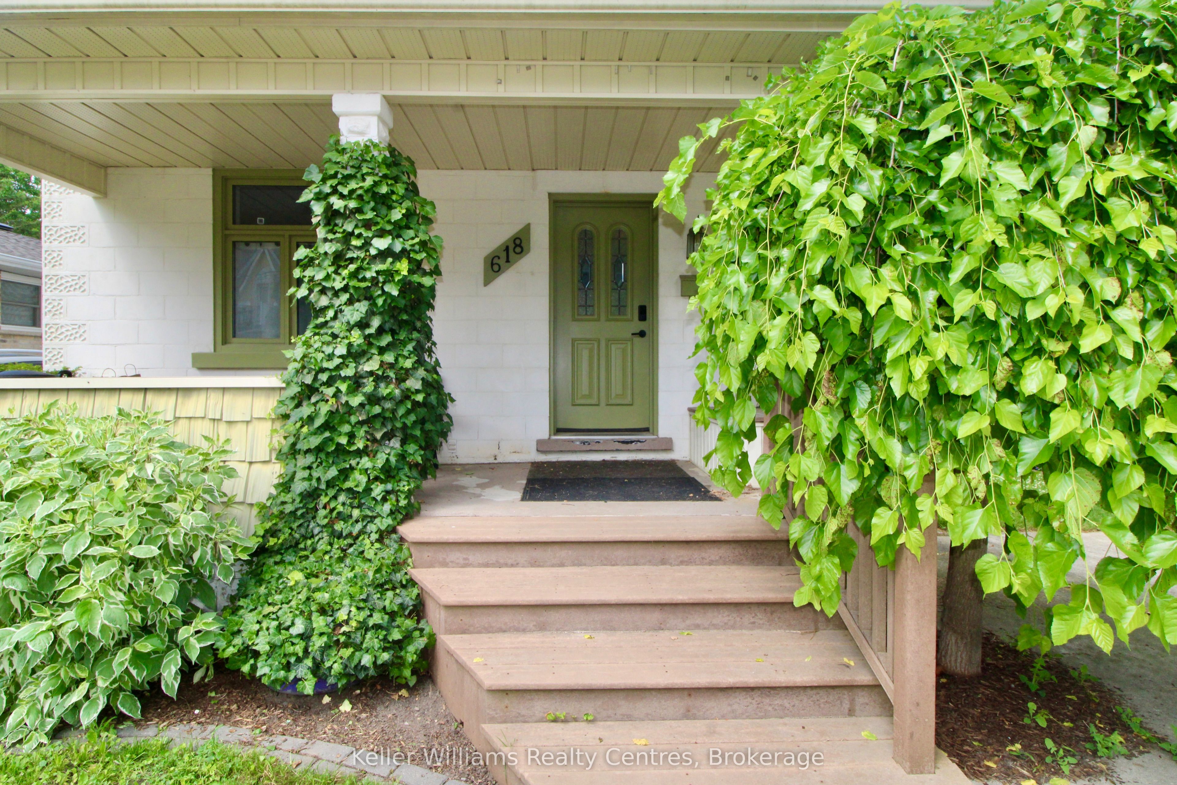 618 8th Avenue Property Photo 6
