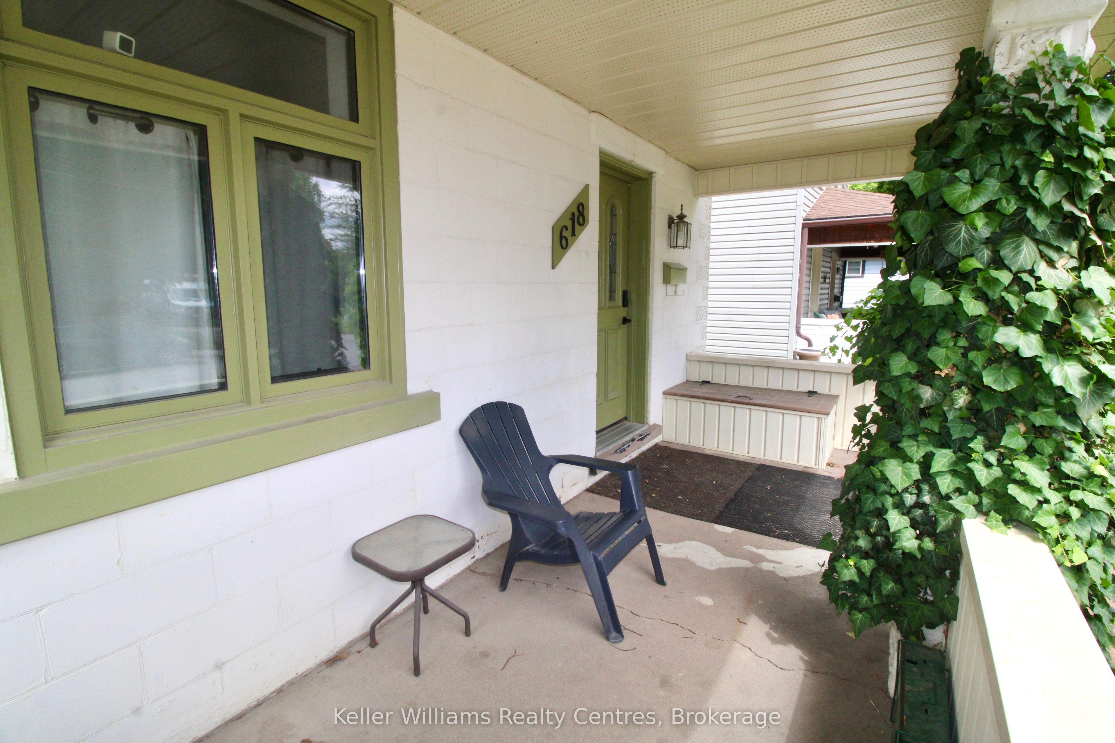 618 8th Avenue Property Photo 7