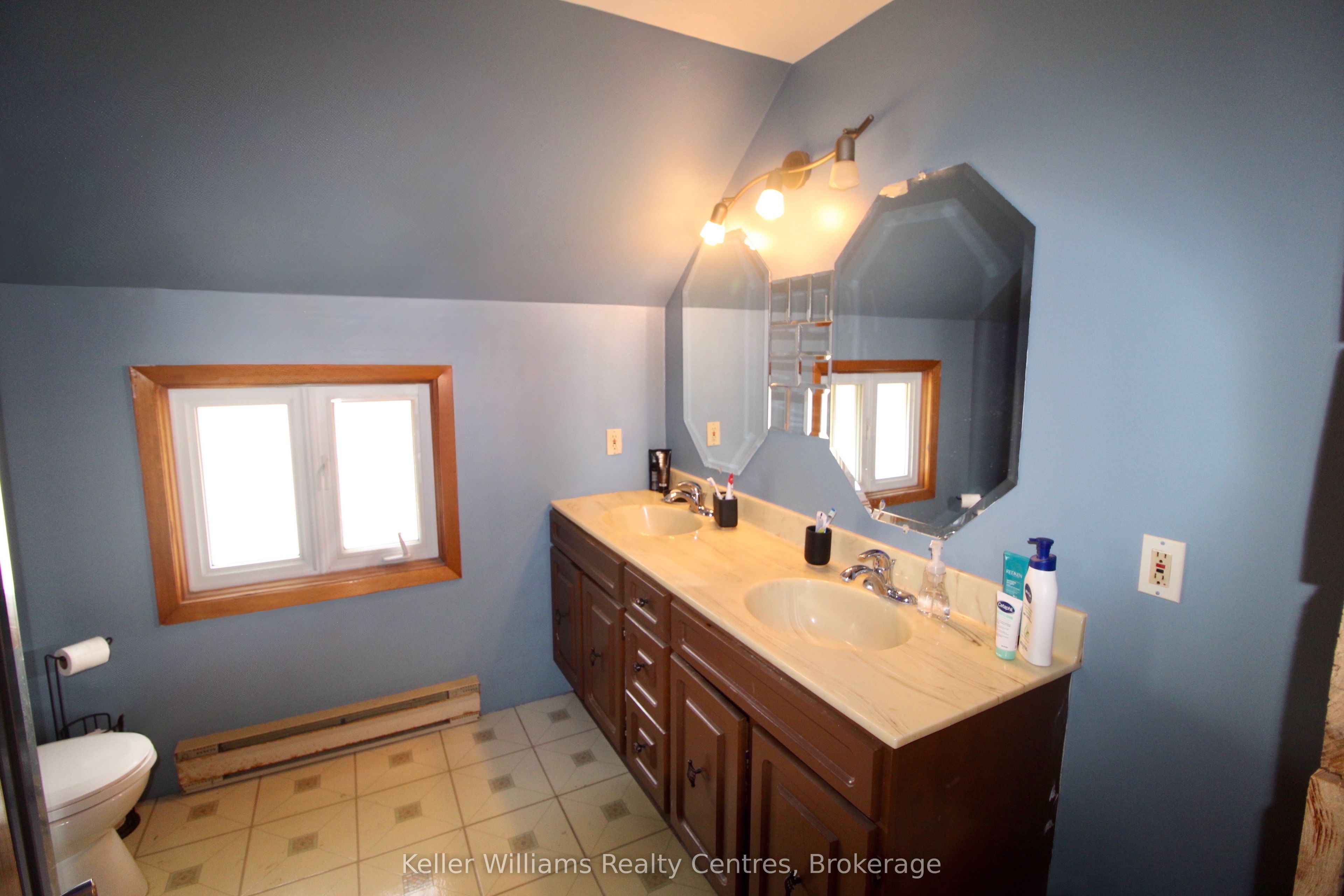 618 8th Avenue Property Photo 24