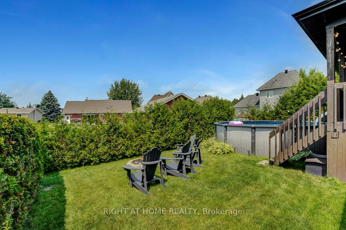 201 Versaille Street Property Photo 47