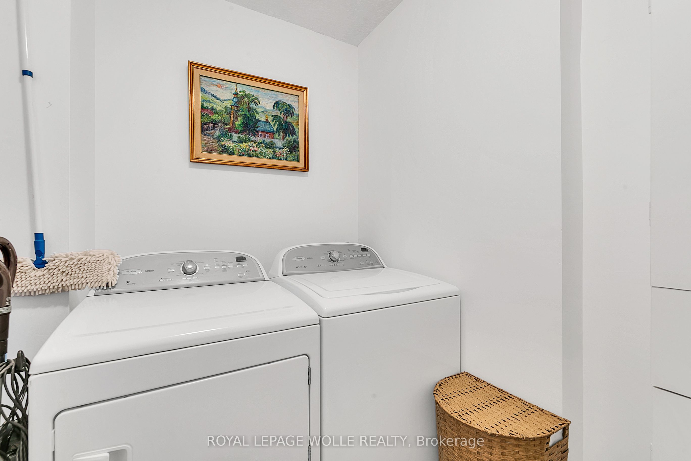 81 Church Street 702 Property Photo 16