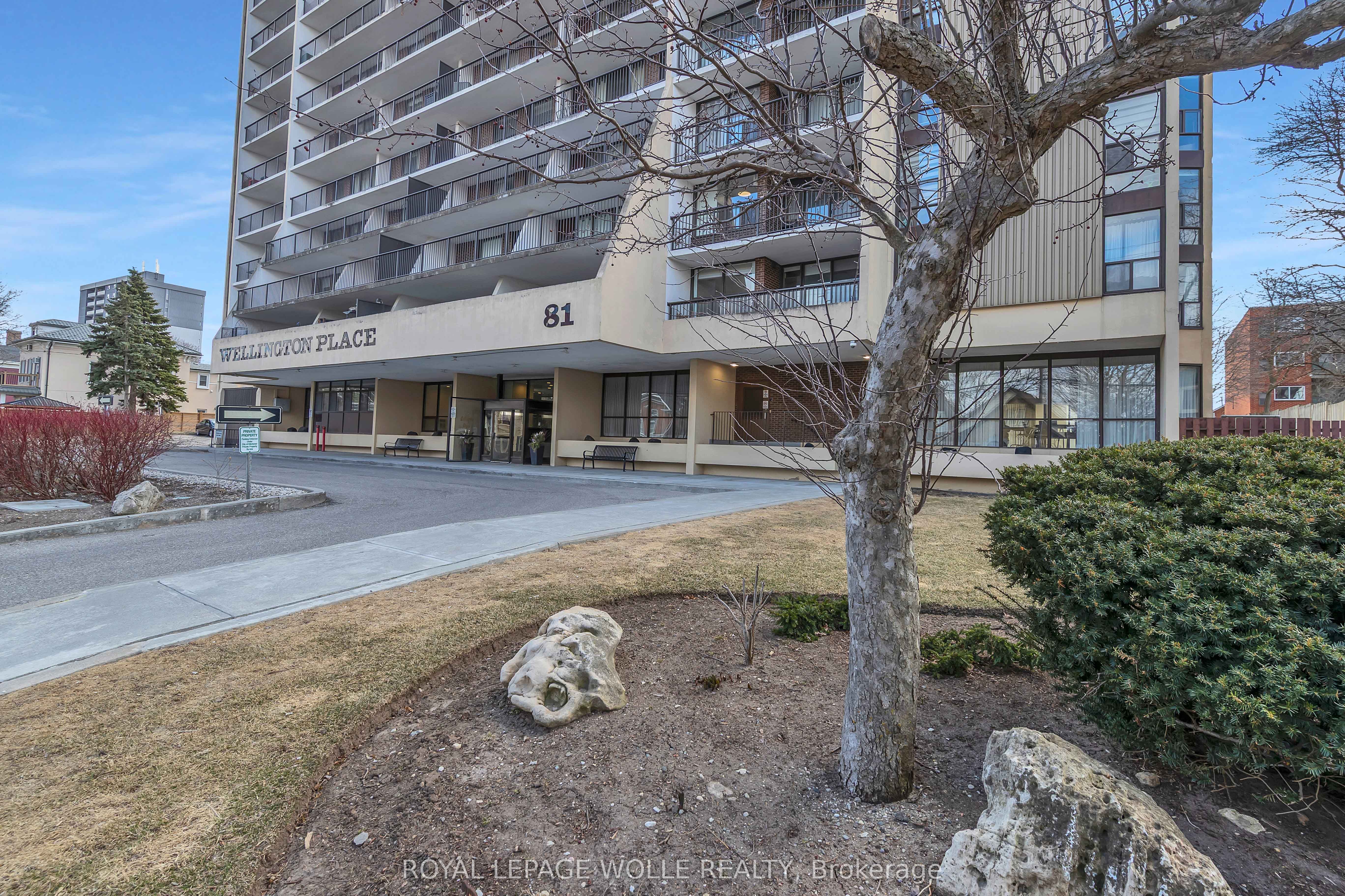 81 Church Street 702 Property Photo 29