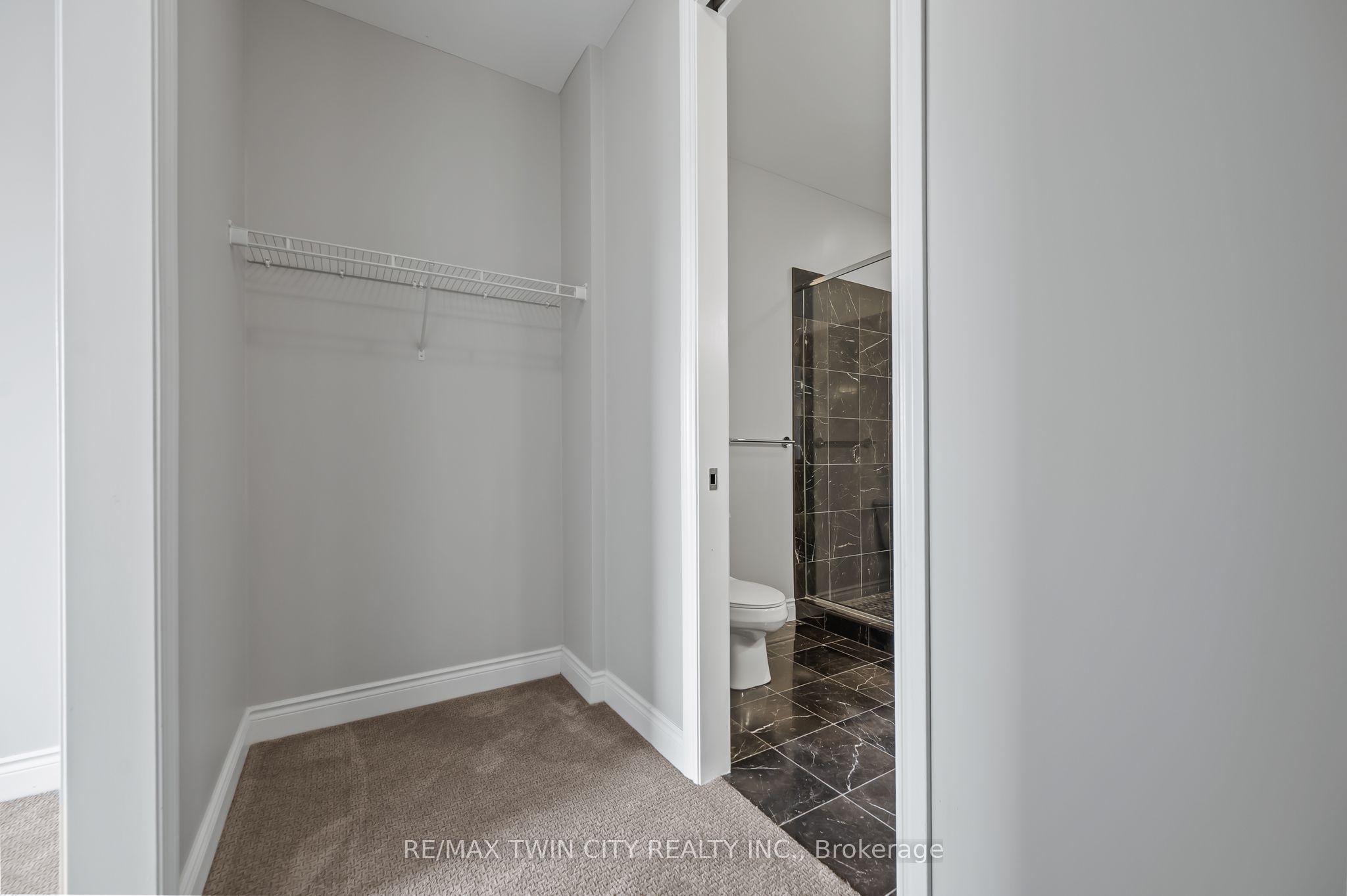 223 Erb Street W 704 Property Photo 30