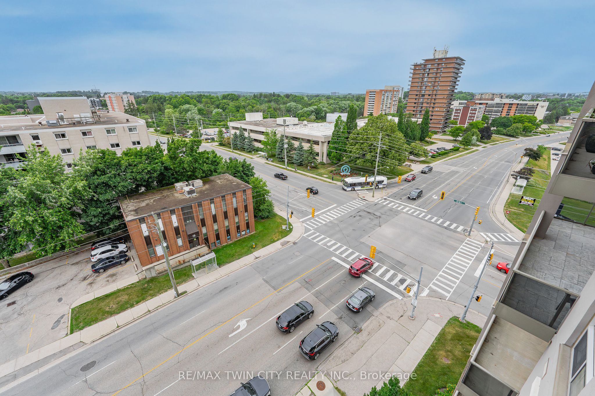 223 Erb Street W 704 Property Photo 42