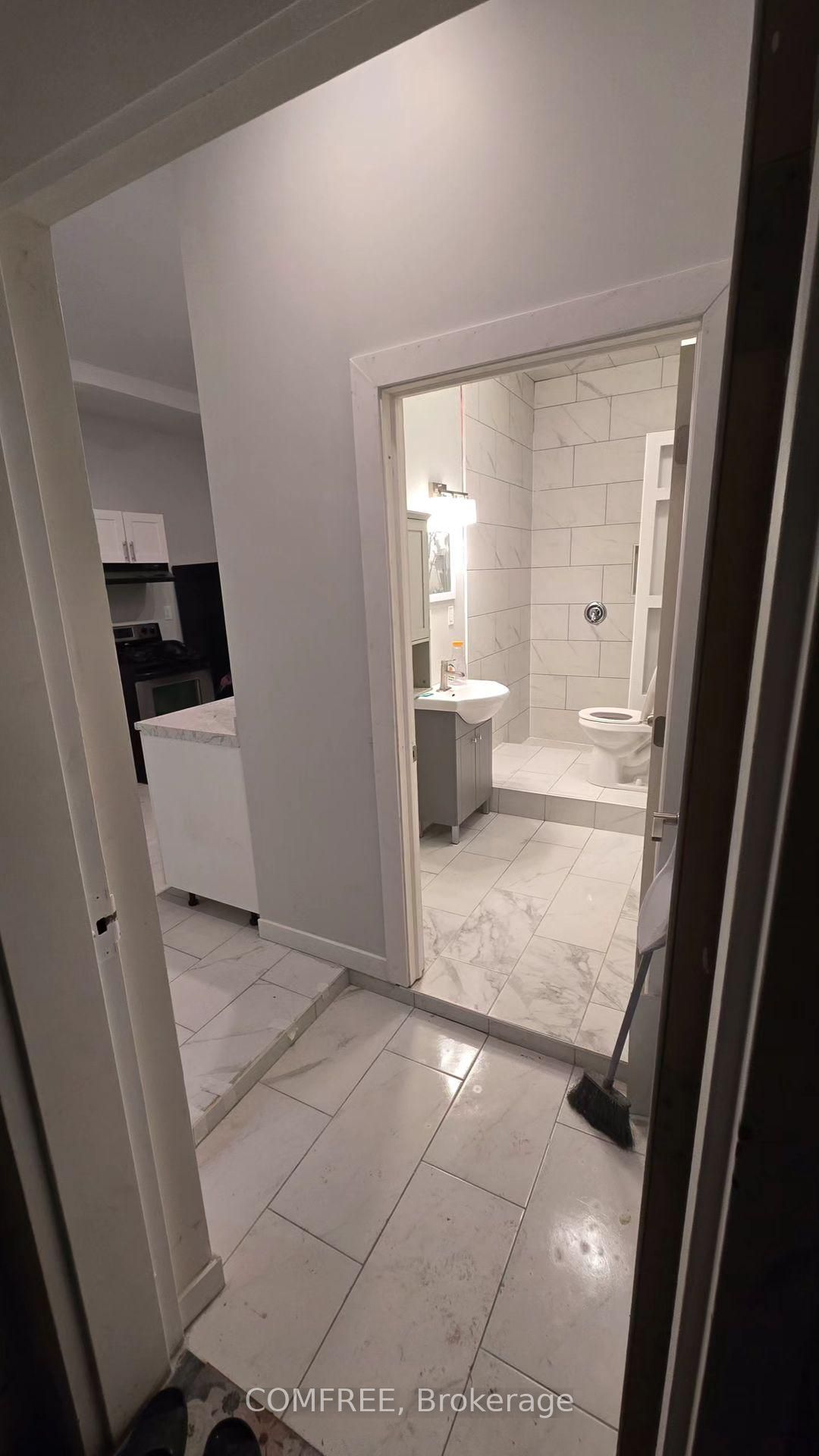 90 Riverside Drive Property Photo 3