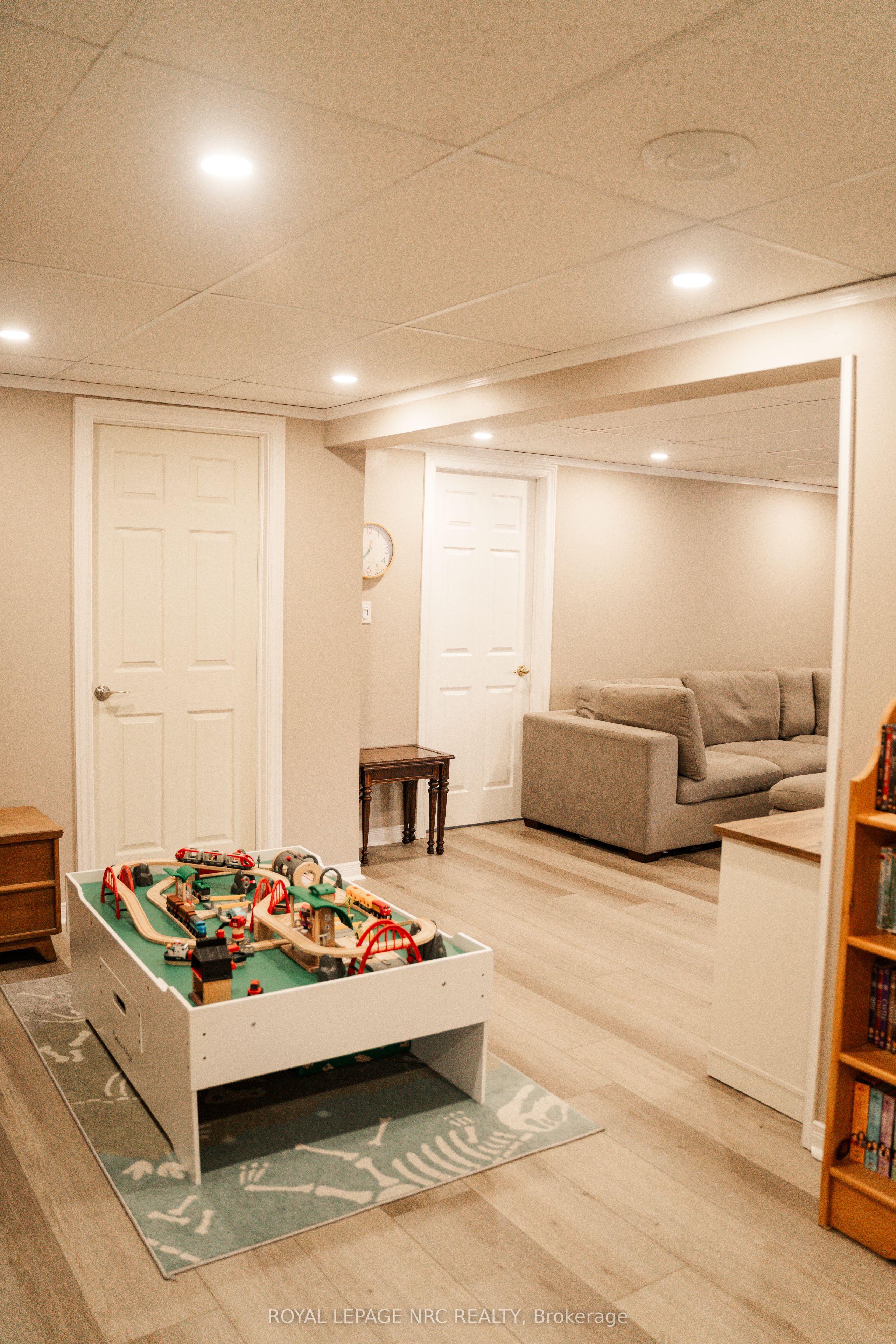 12 Mackie Street Property Photo 33