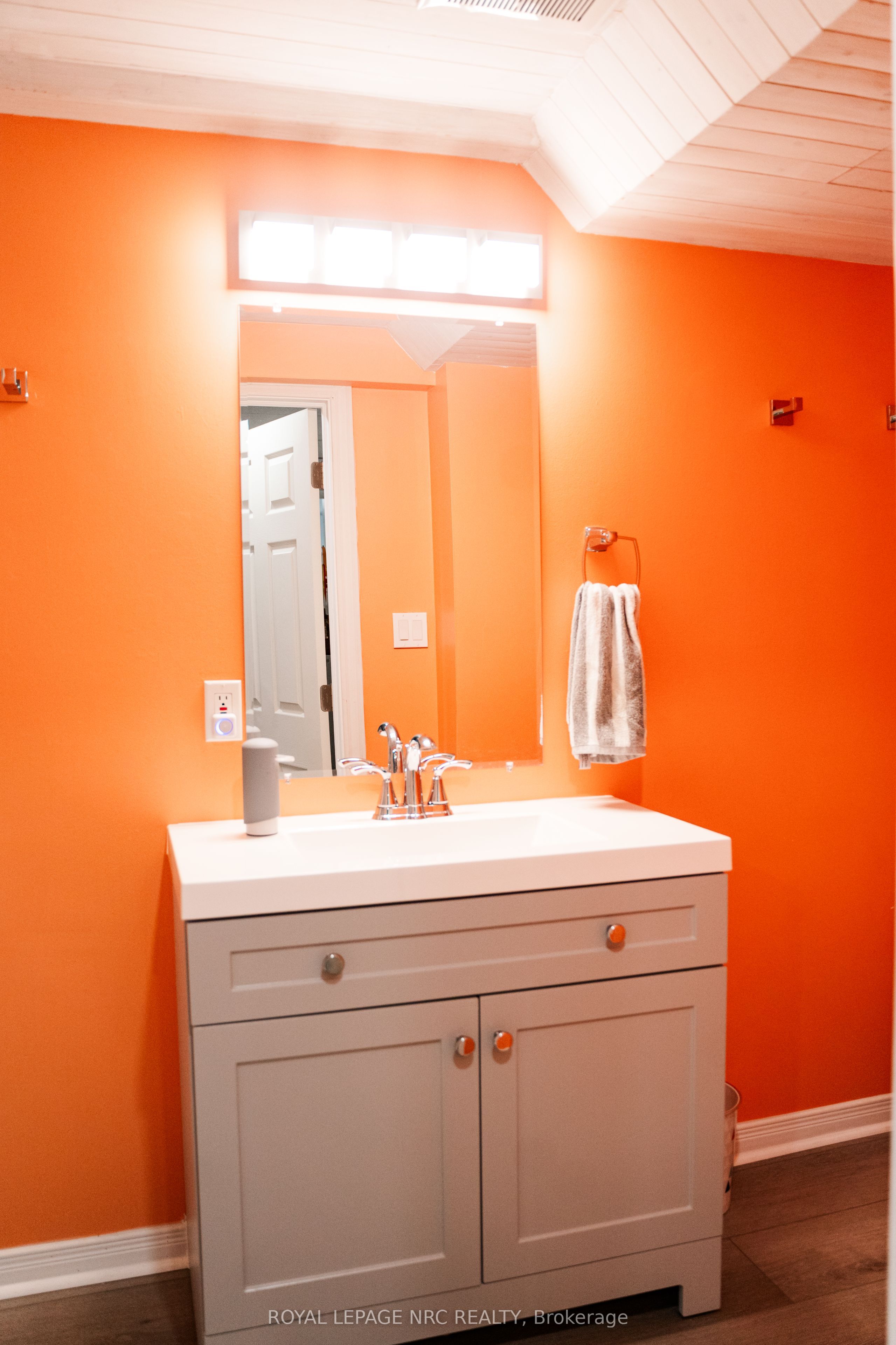 12 Mackie Street Property Photo 42