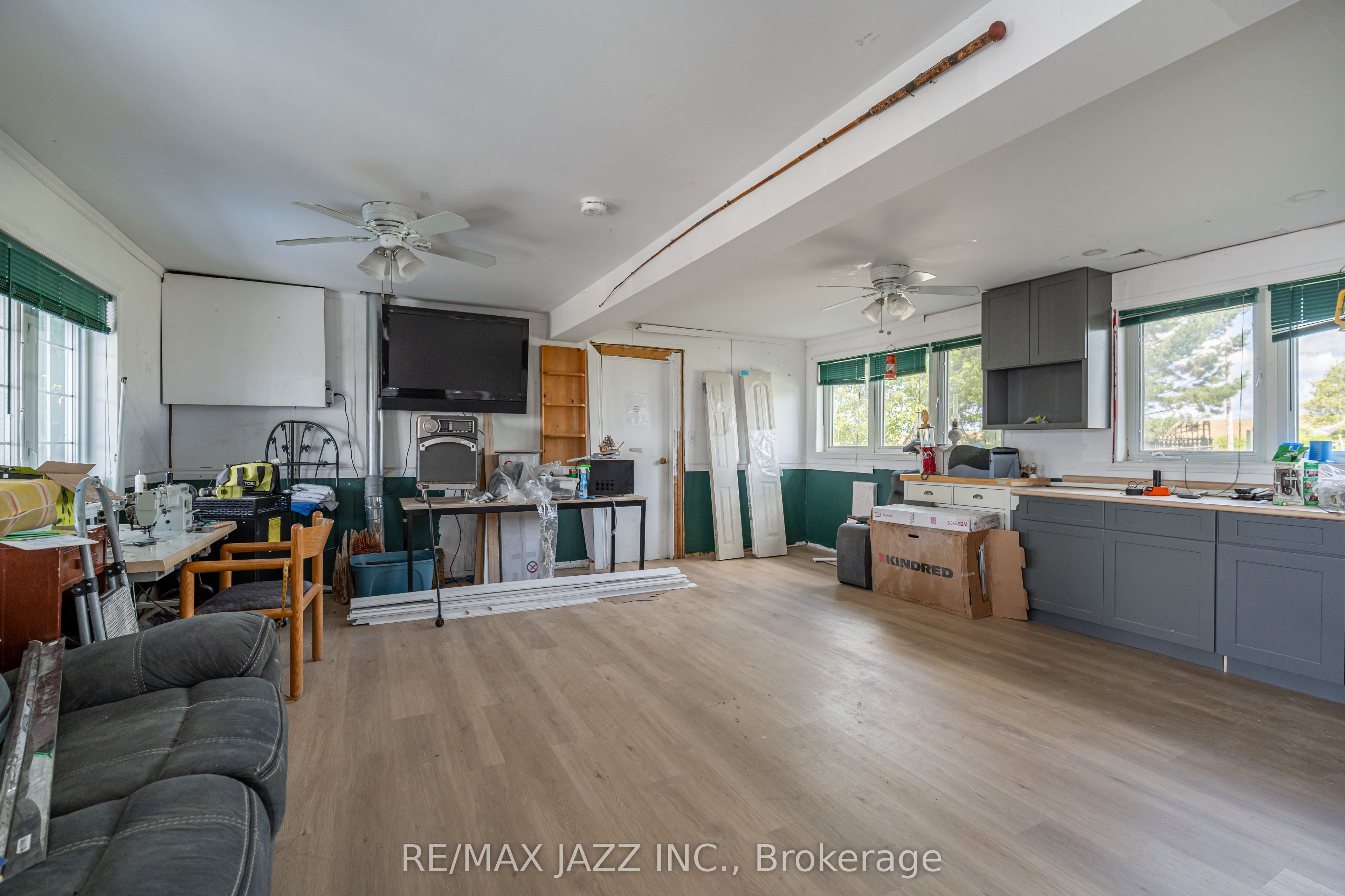 1087 Island View Drive Property Photo 14
