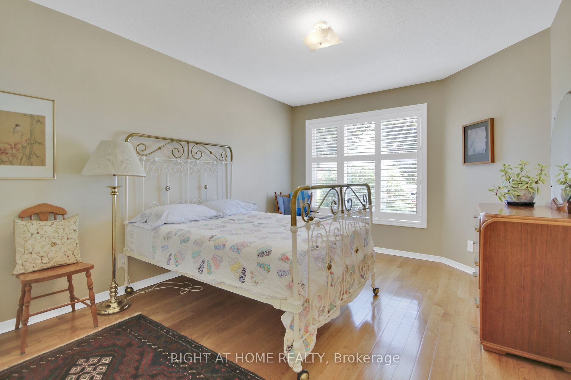 101 Darlington Private Property Photo 22