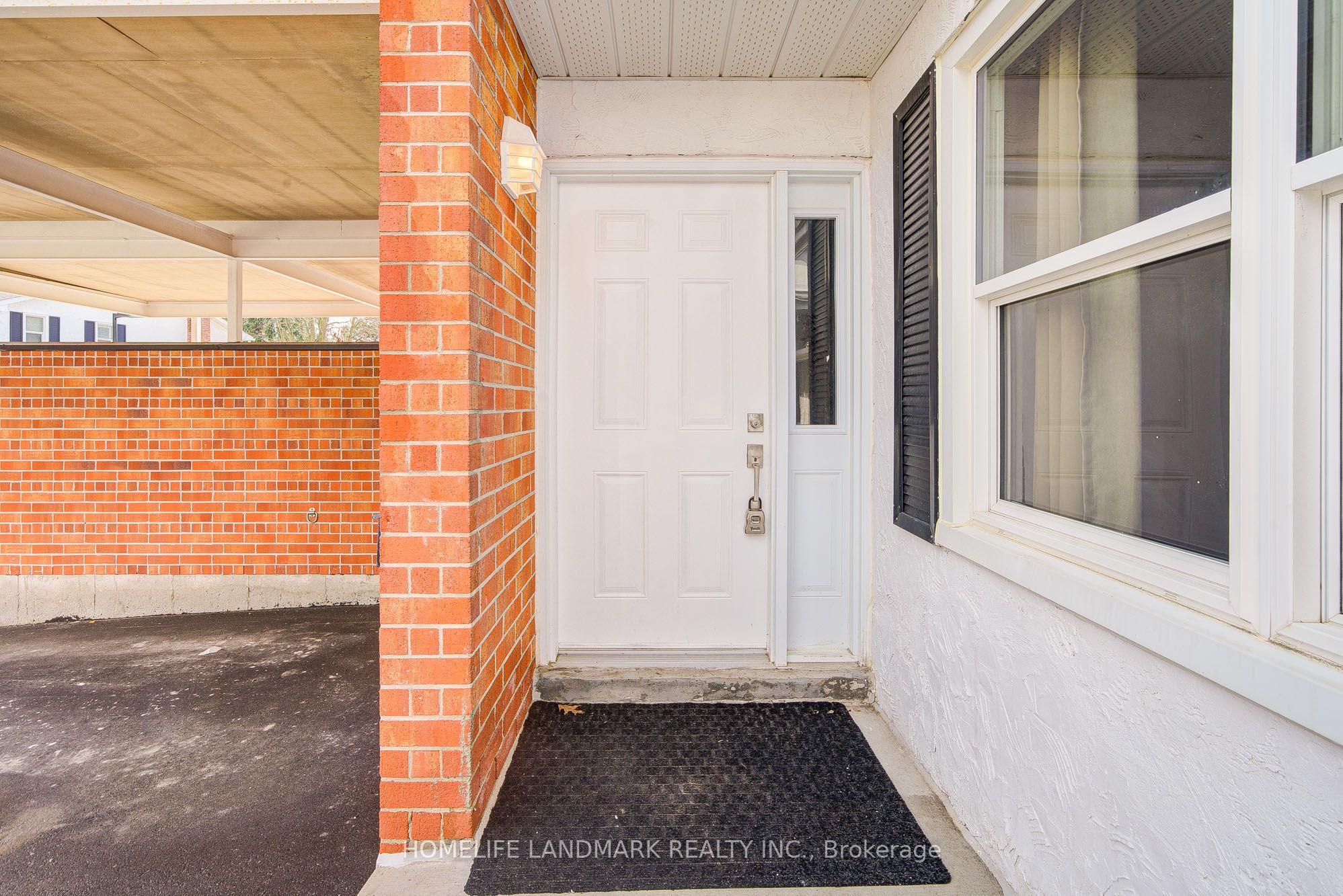 401 Keats Way 2 Property Photo 4