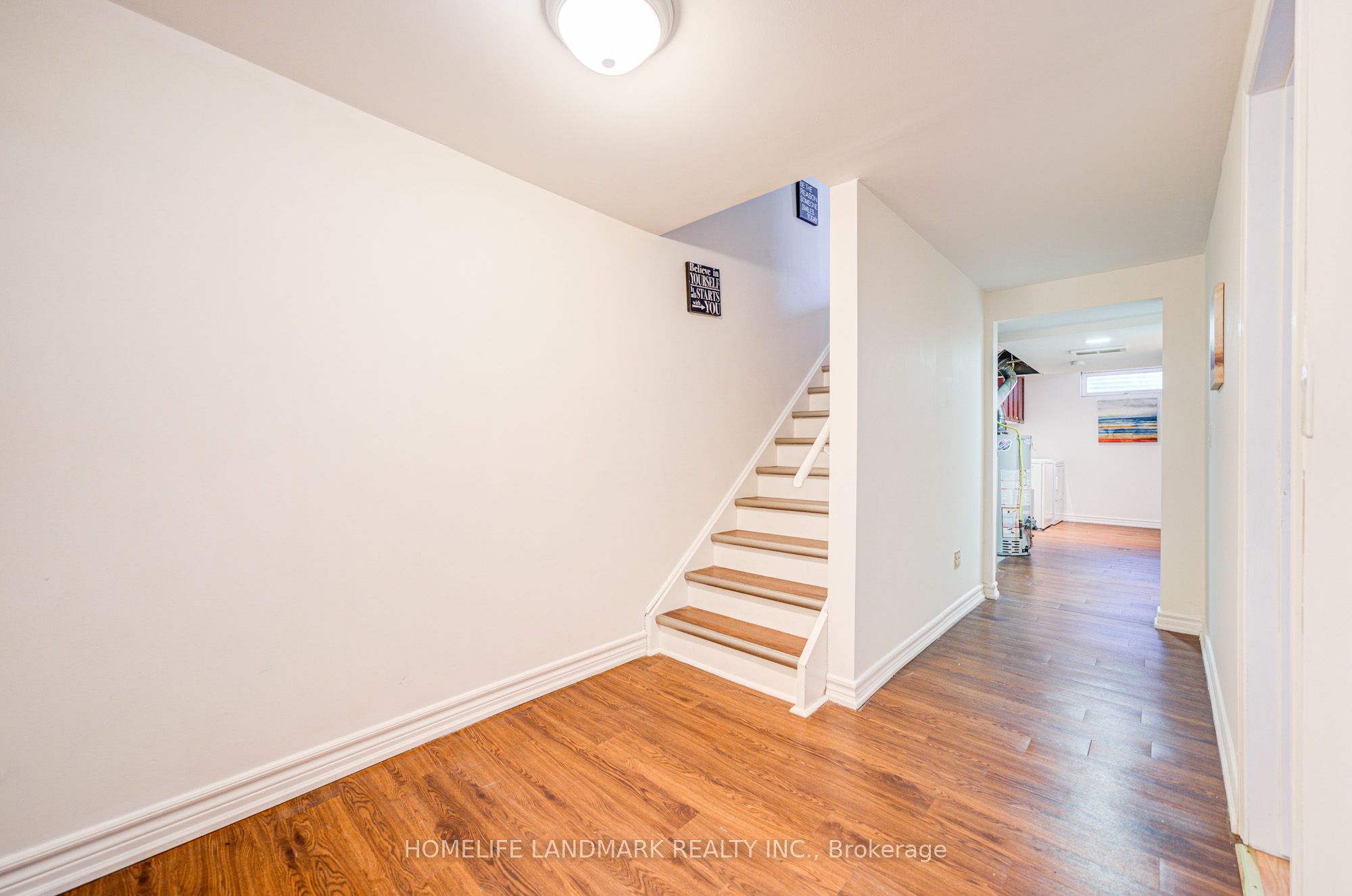 401 Keats Way 2 Property Photo 39