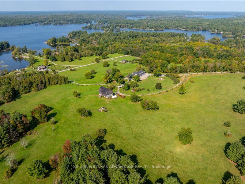 2250 6th Line Property Photo 1