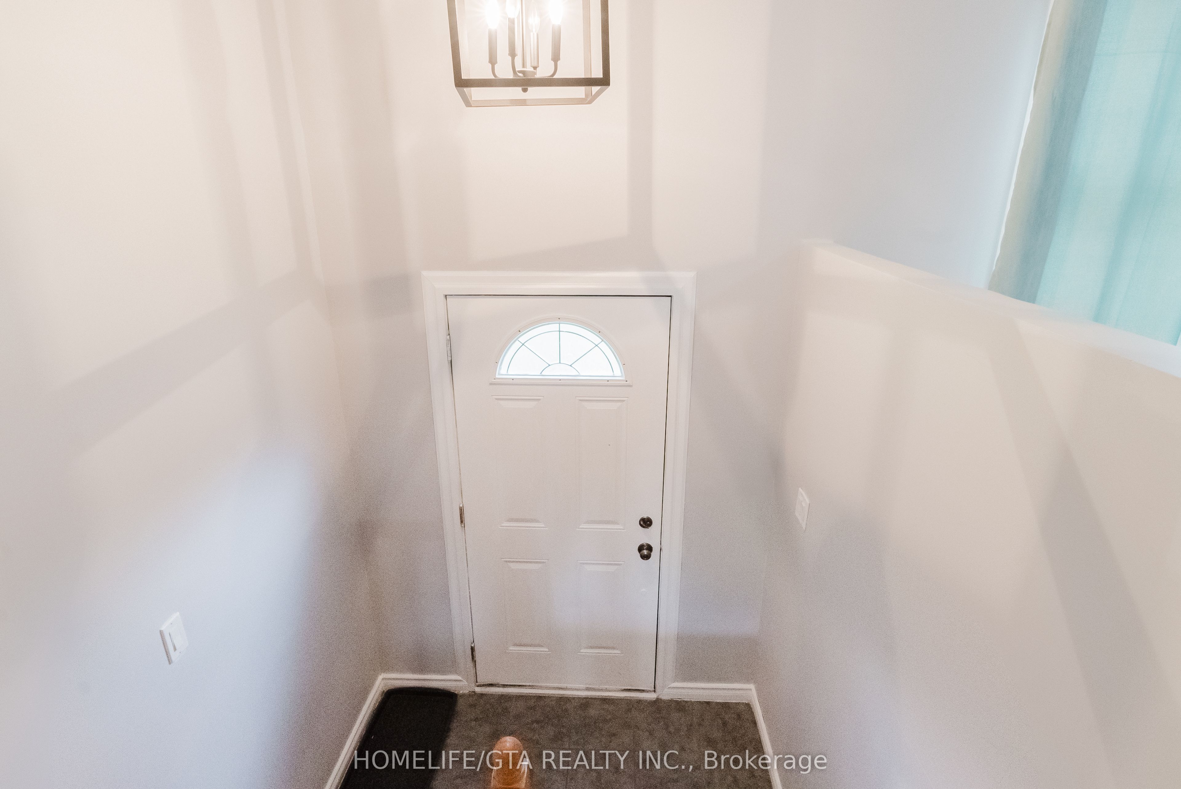 187 Oakwood Drive Property Photo 3