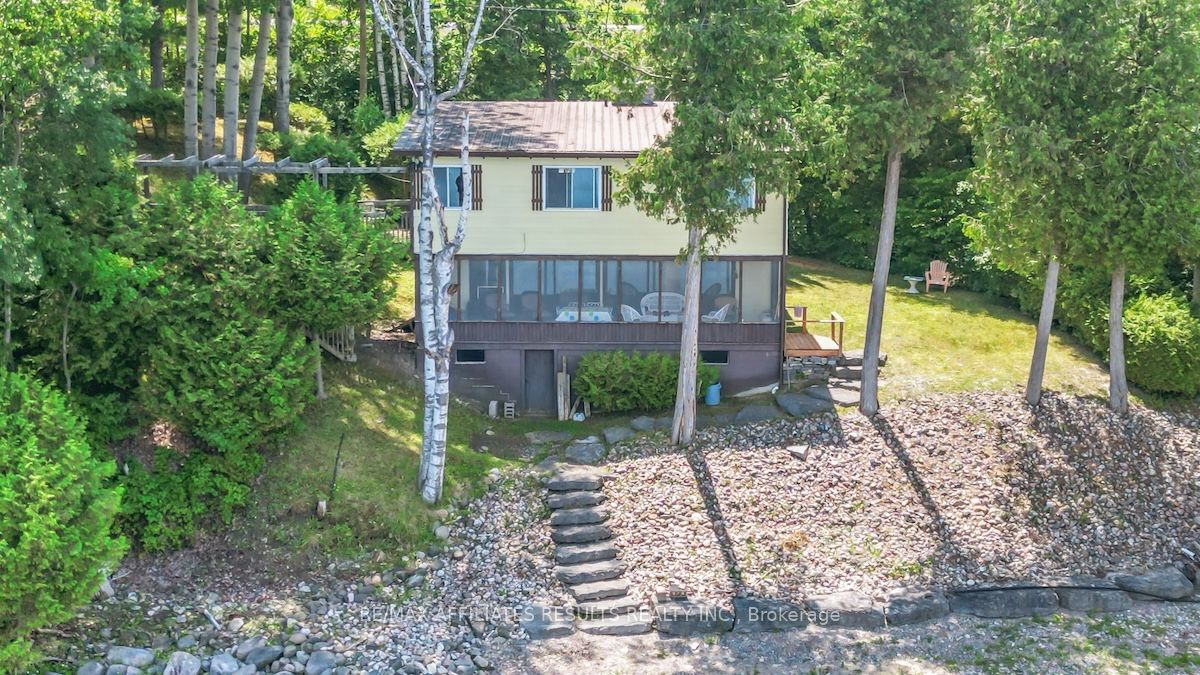 2130 B River Road Property Photo 1