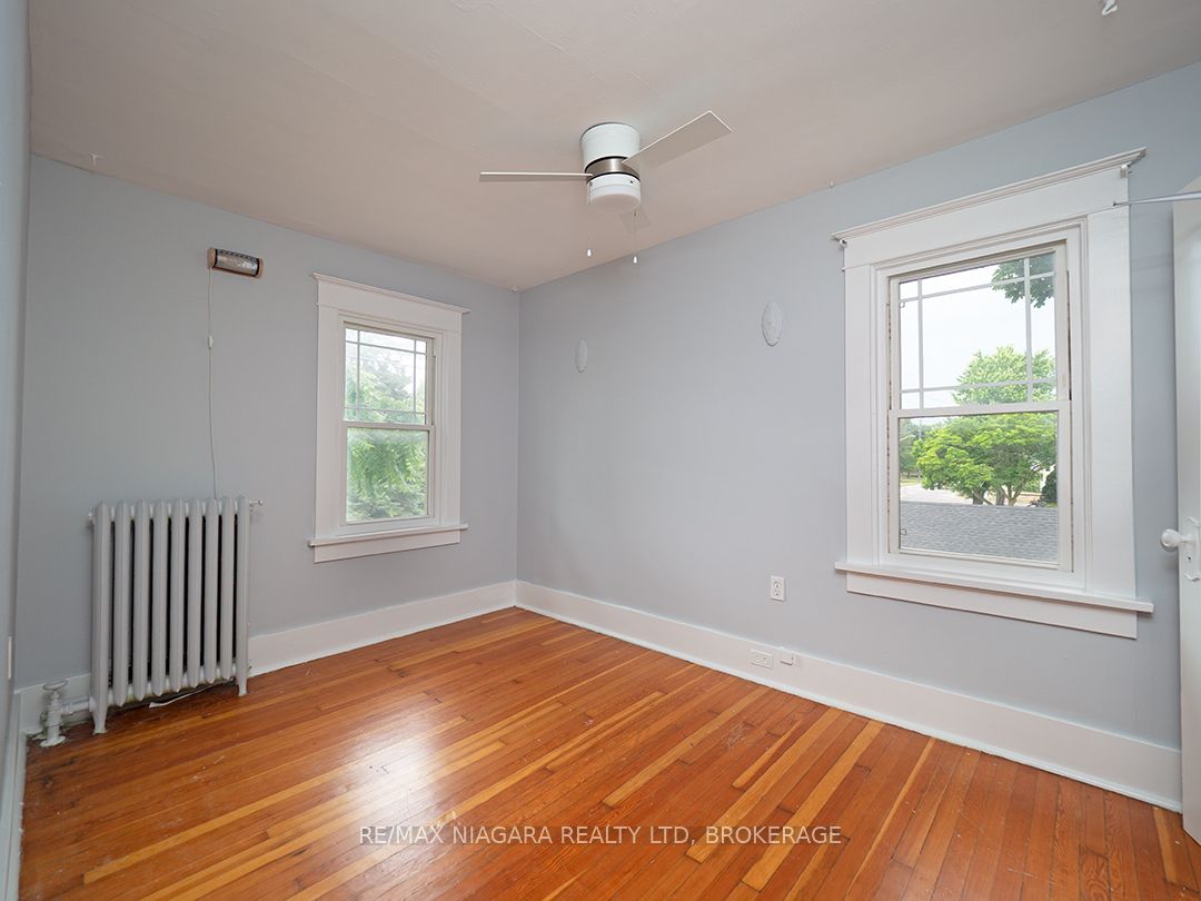 265 Clarence Street Property Photo 22