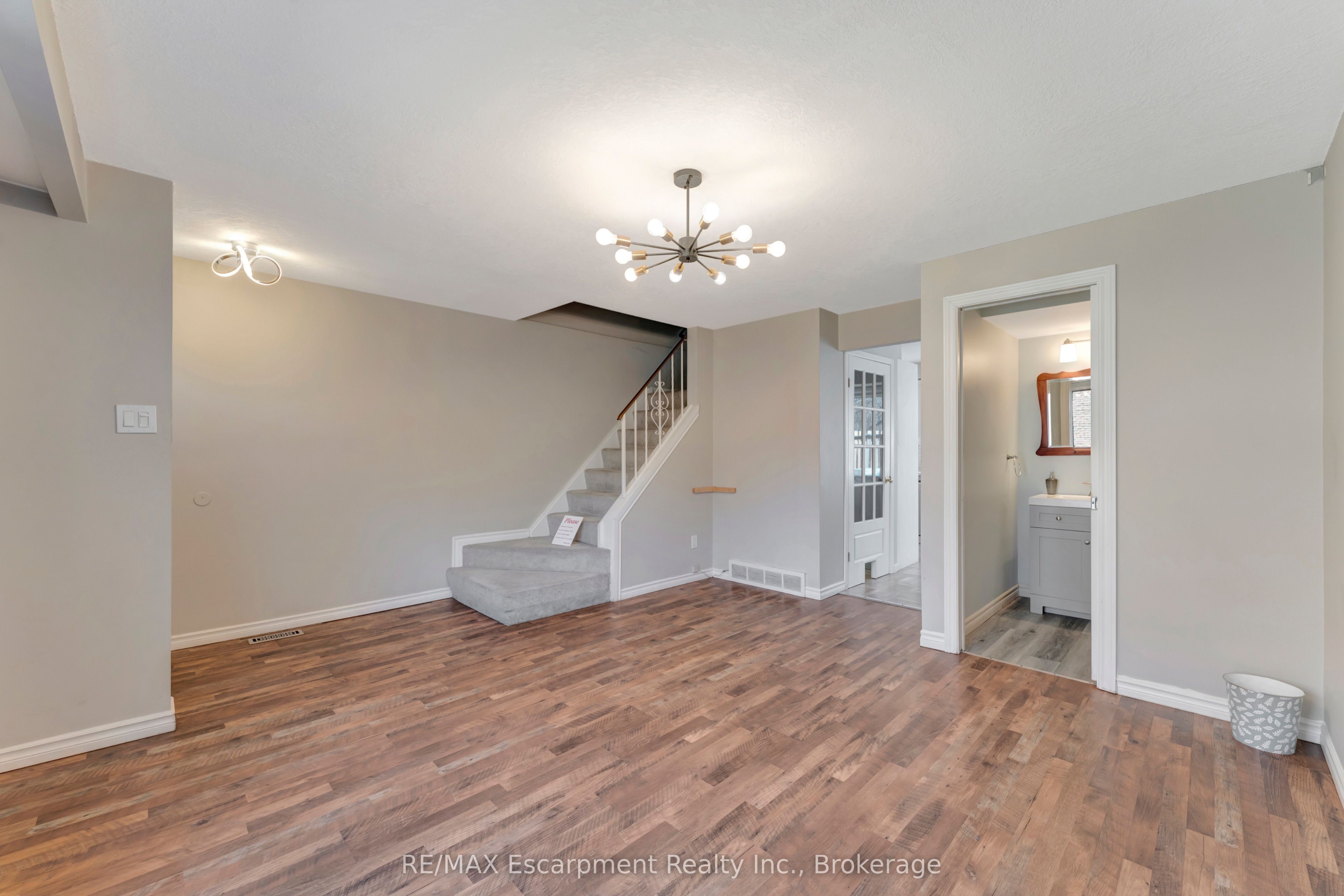 165 Green Valley Drive 15 Property Photo 4