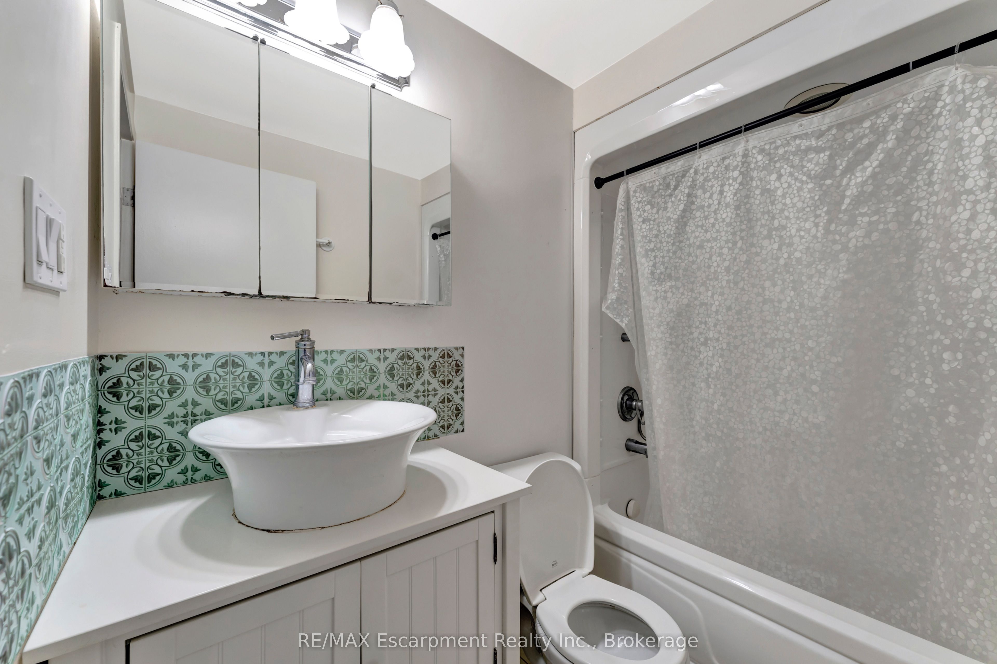 165 Green Valley Drive 15 Property Photo 14