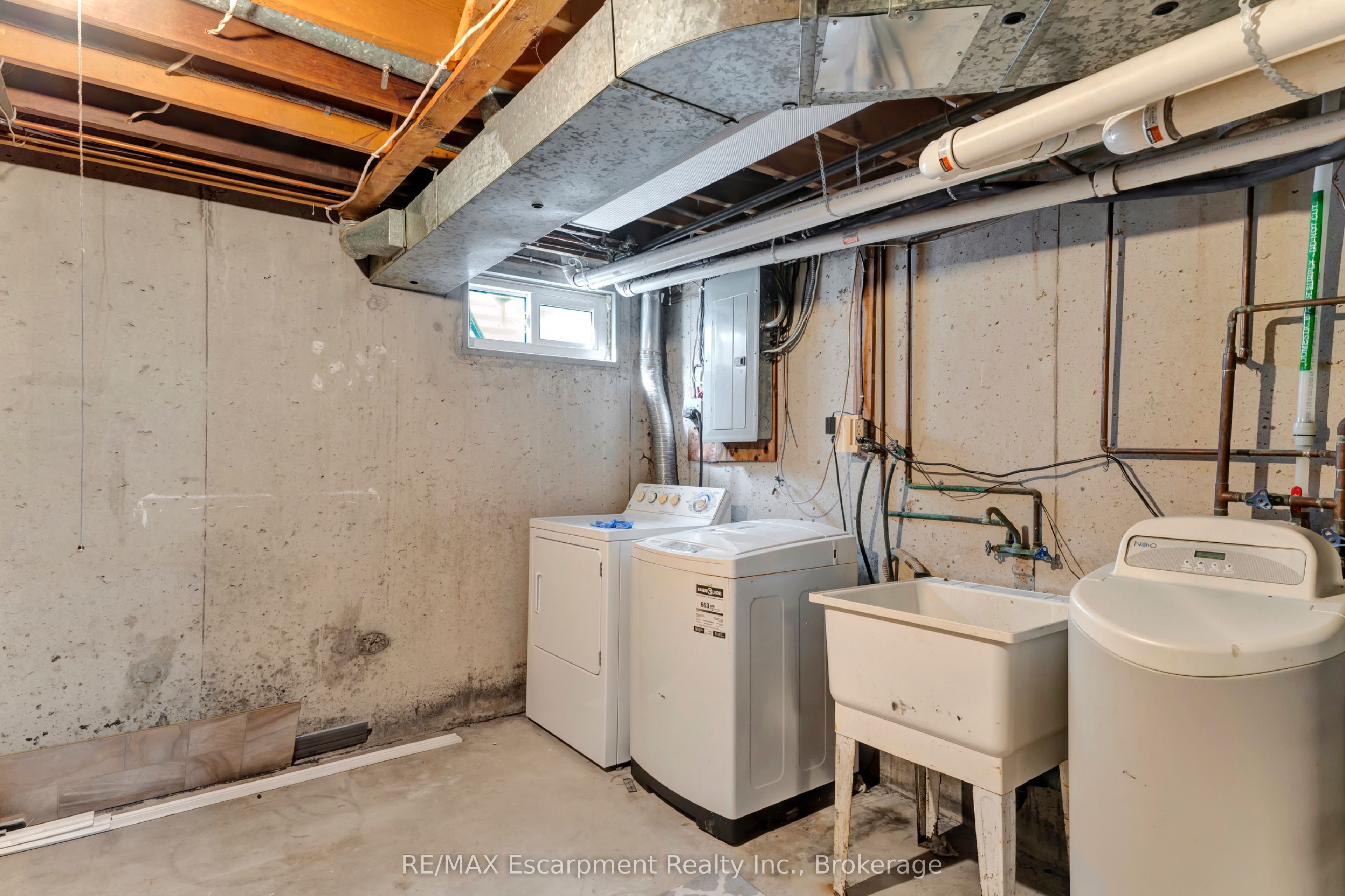 165 Green Valley Drive 15 Property Photo 17