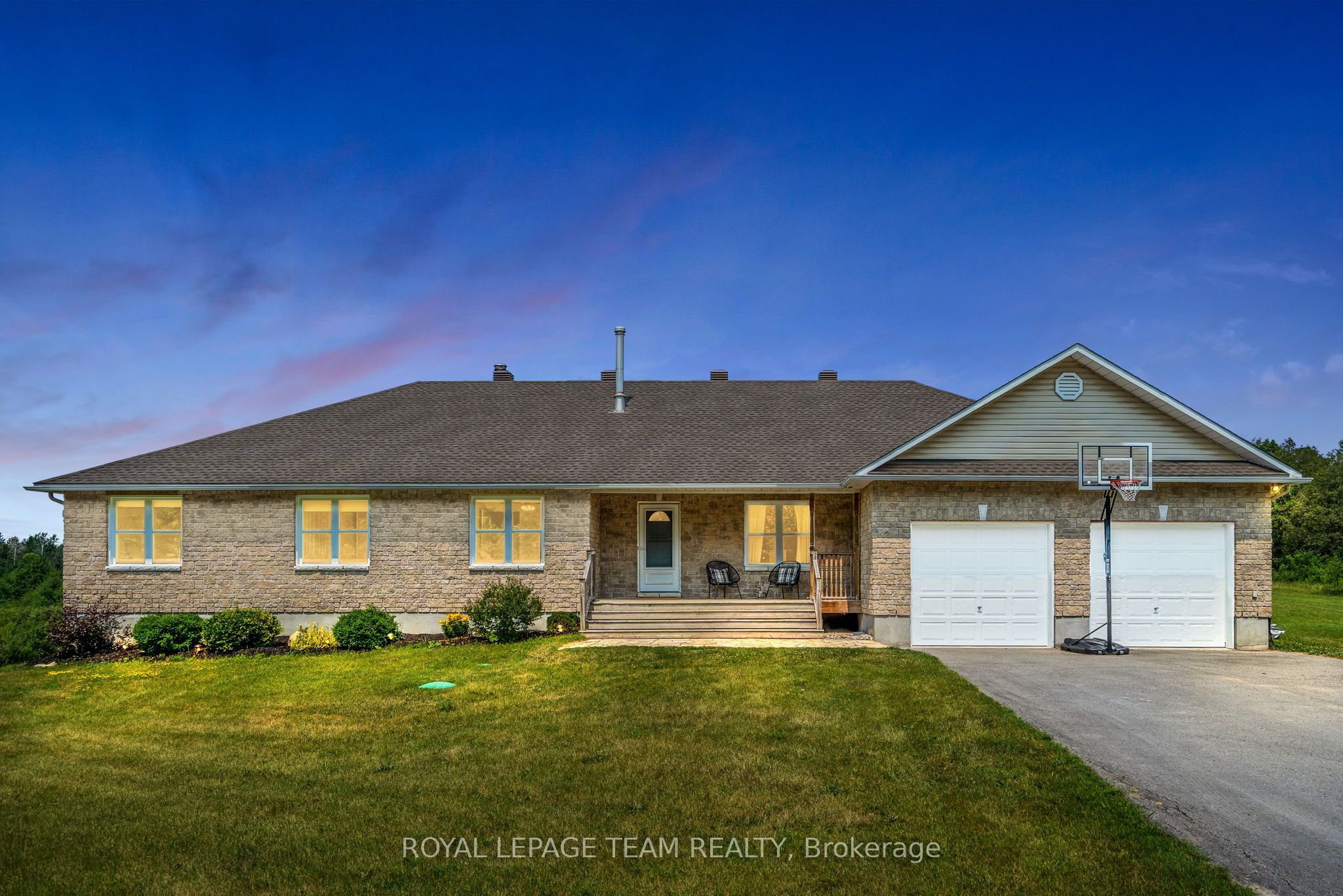 6473 Springhill Road Property Photo 1