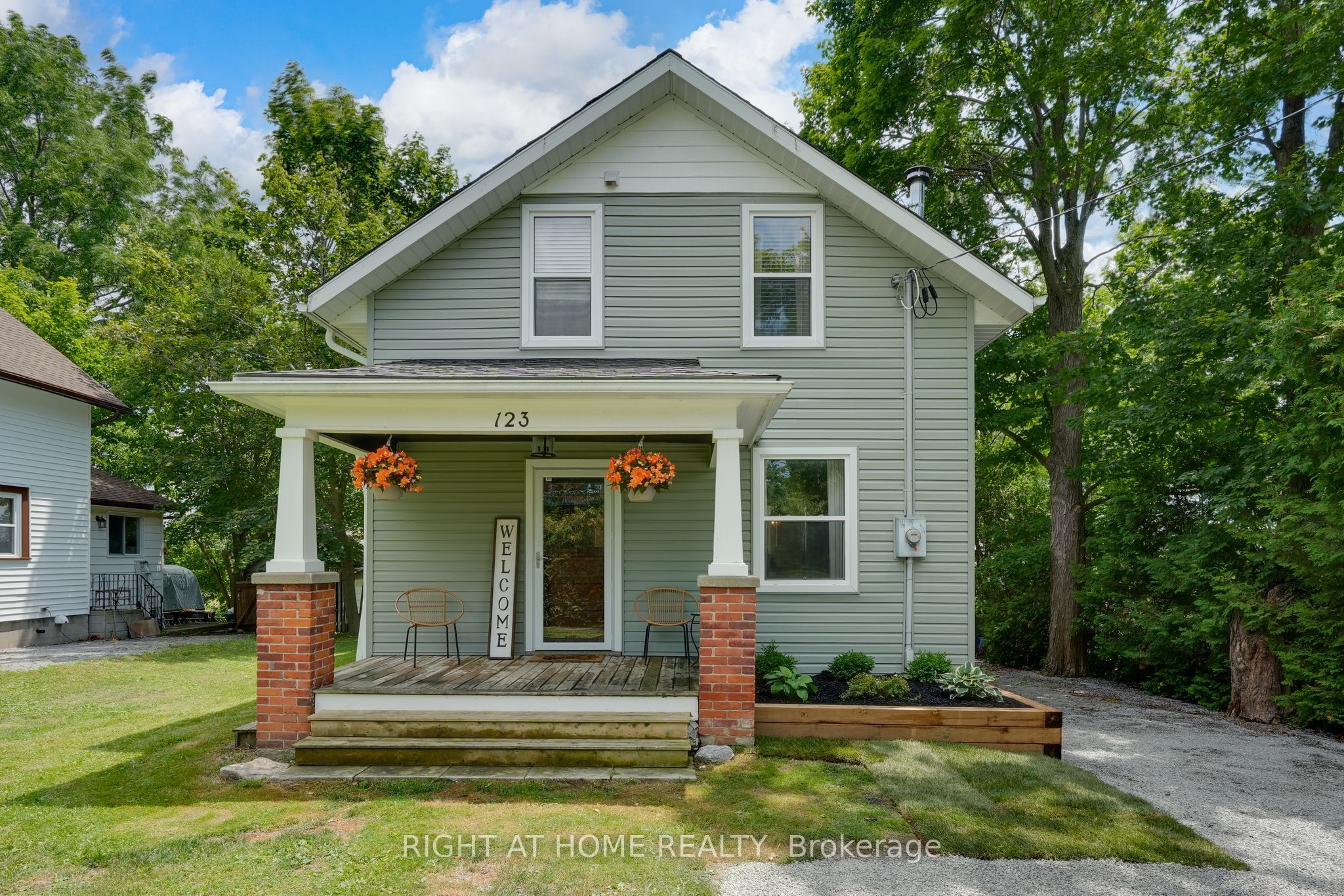 123 John Street Property Photo 1