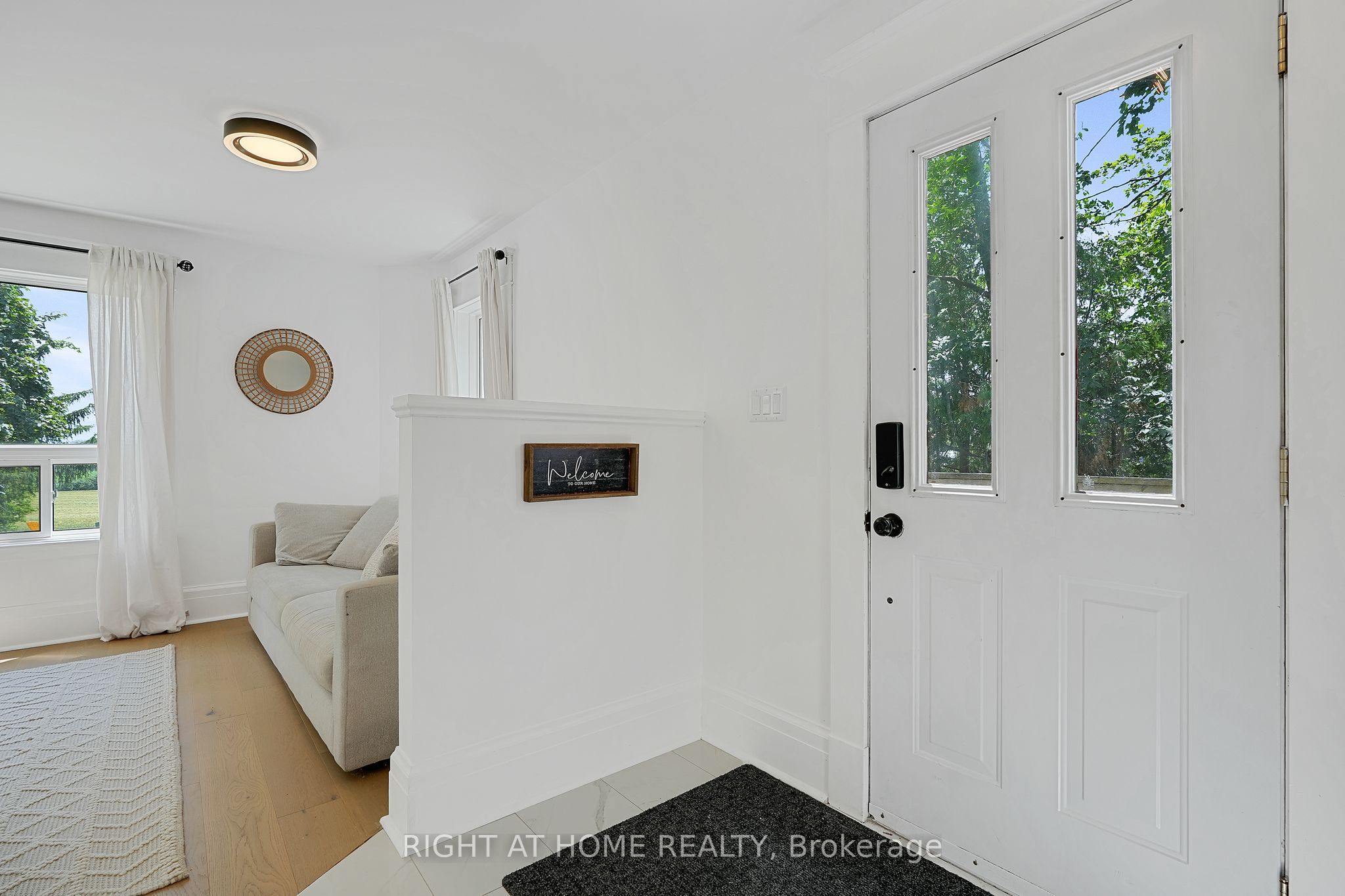 123 John Street Property Photo 18