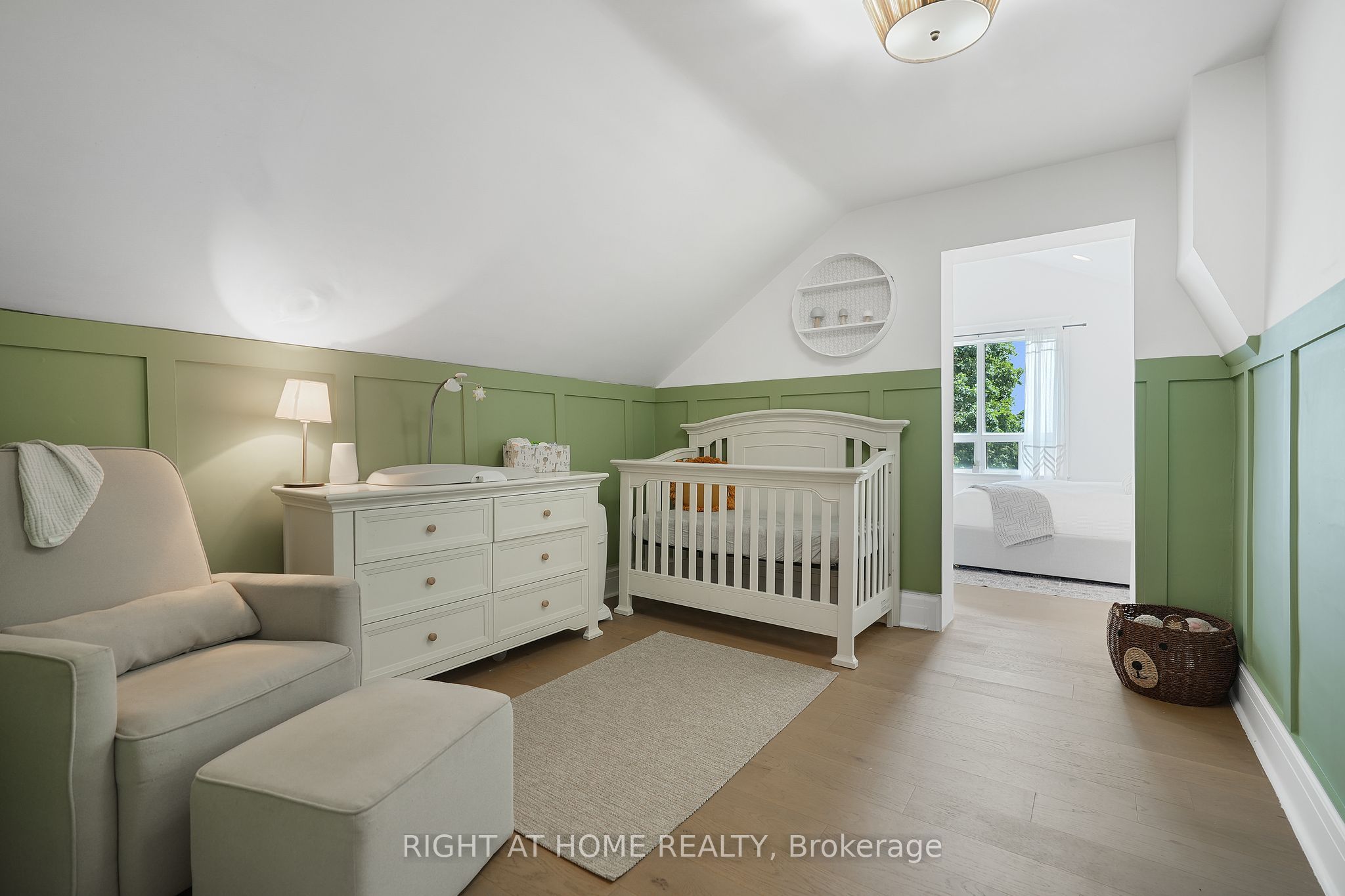 123 John Street Property Photo 24