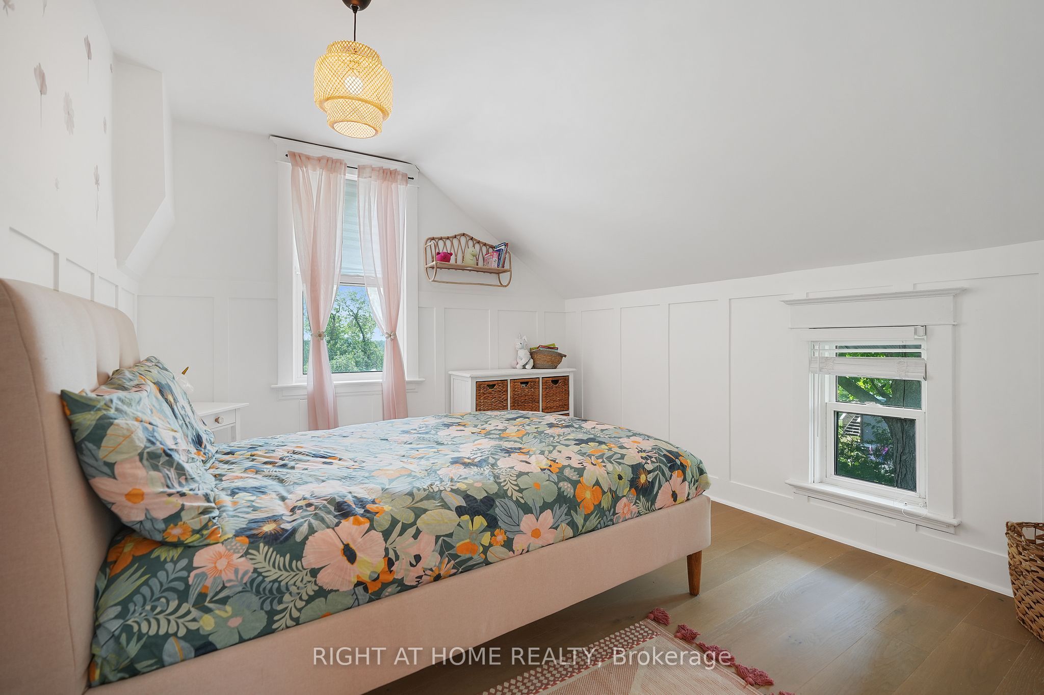 123 John Street Property Photo 33