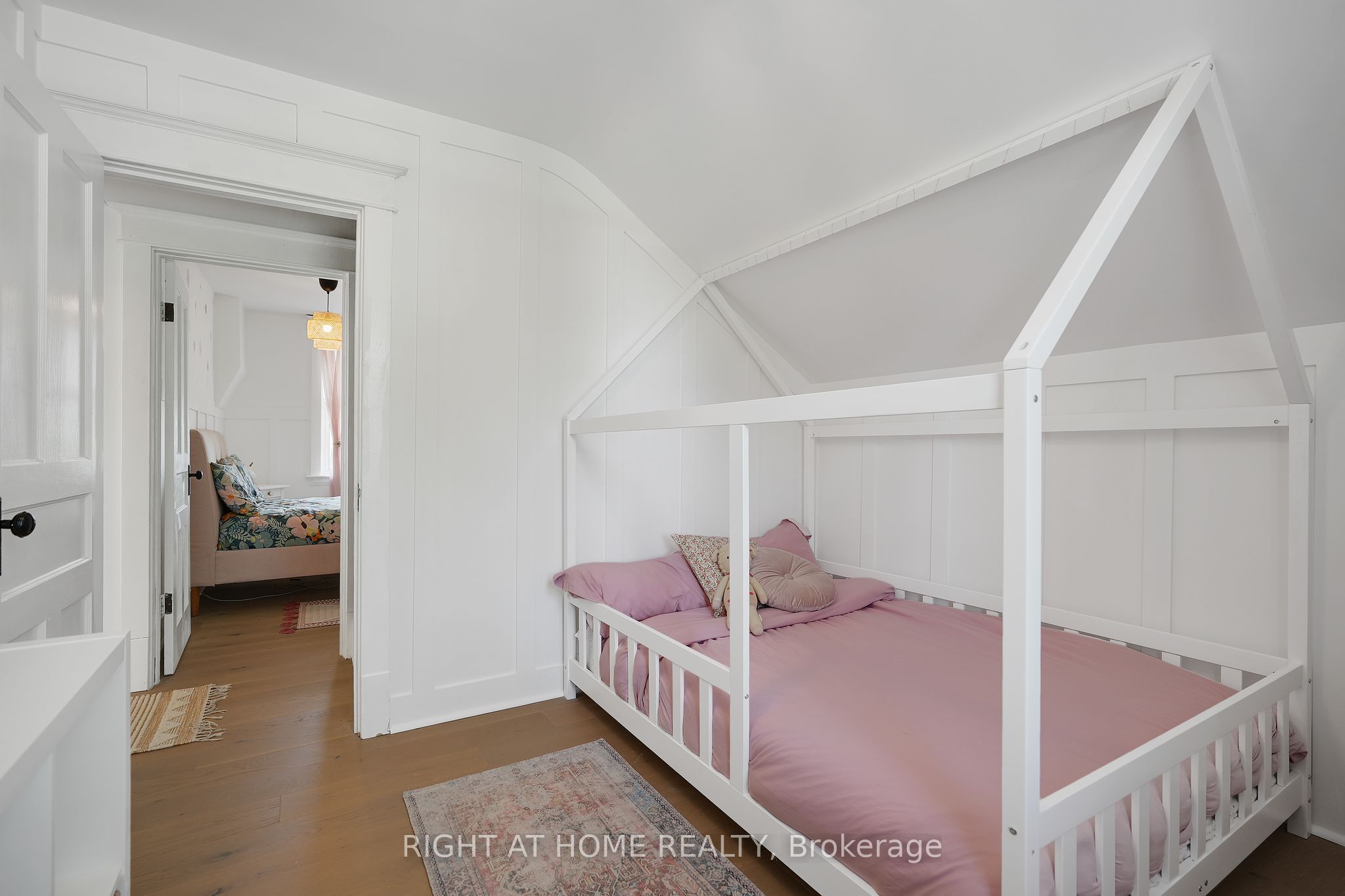 123 John Street Property Photo 35