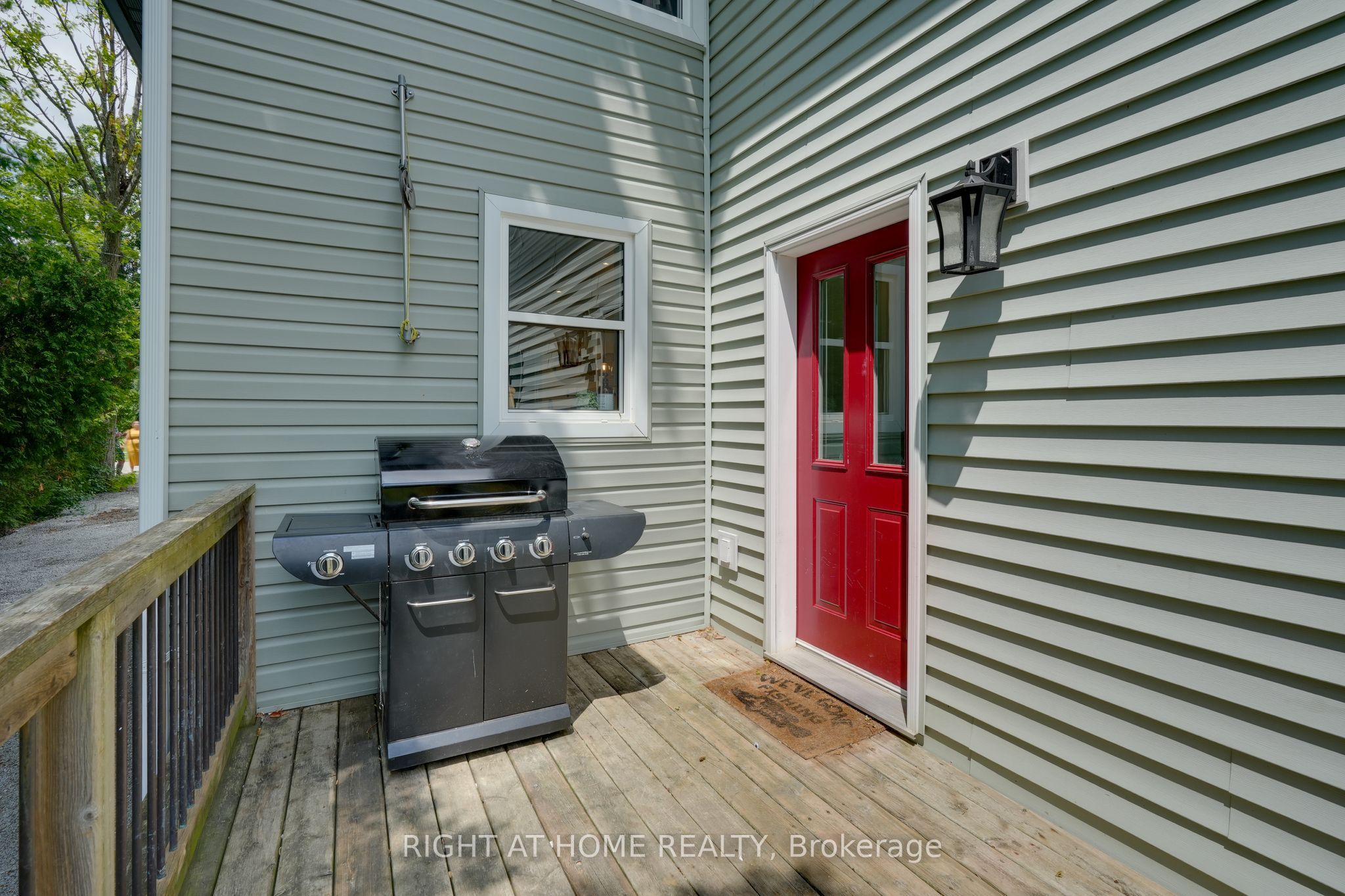 123 John Street Property Photo 36
