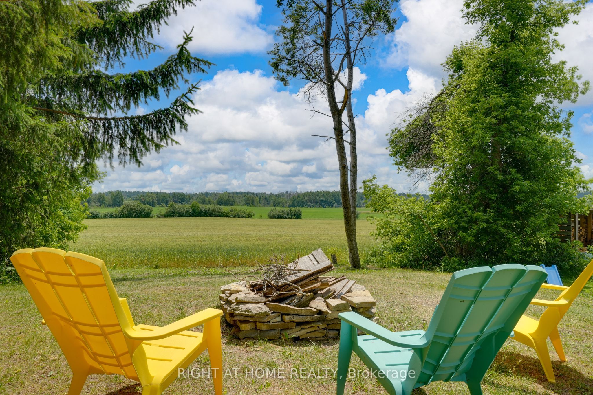 123 John Street Property Photo 40