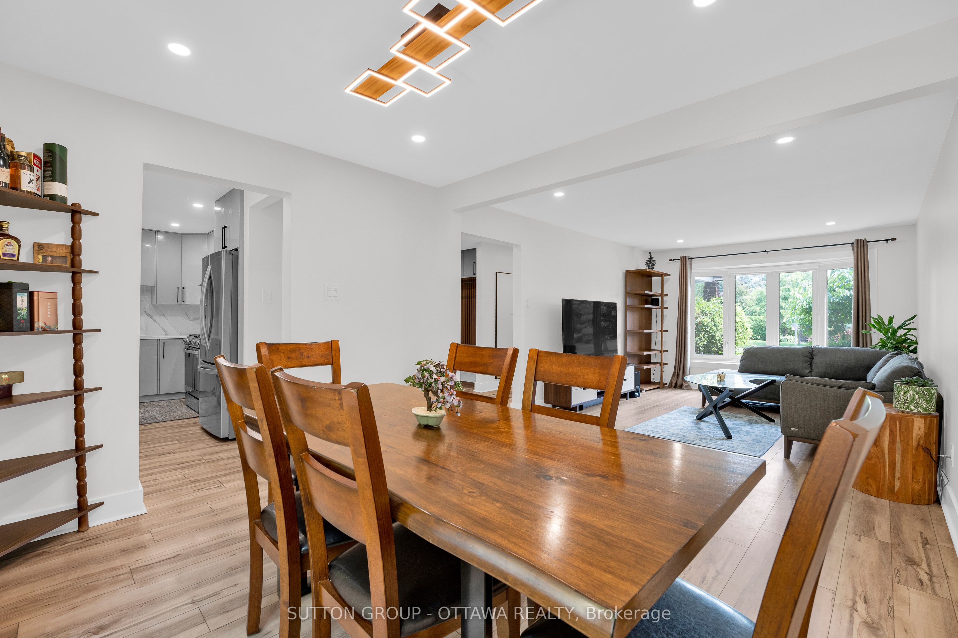 3085 Uplands Drive Property Photo 10