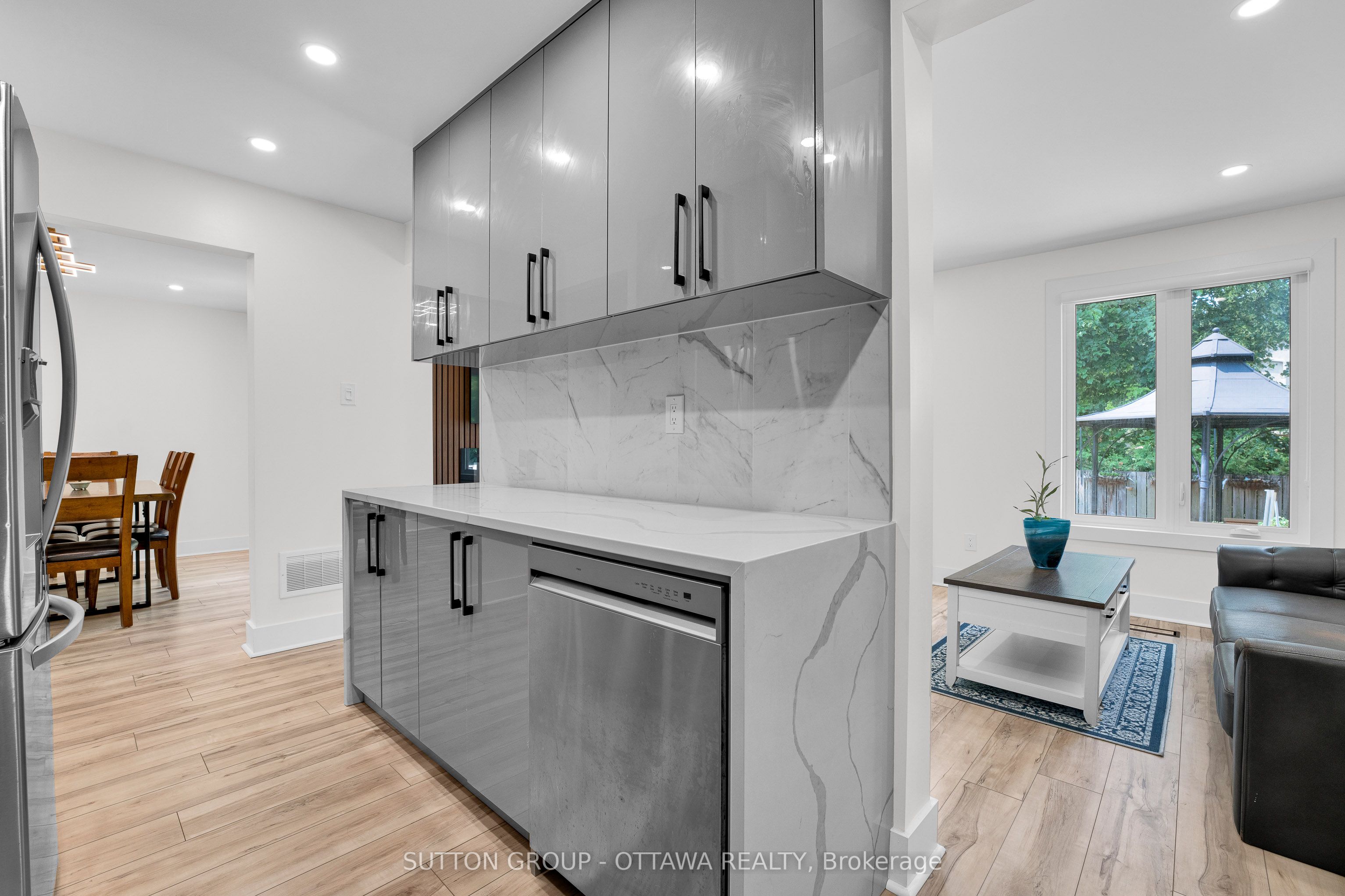 3085 Uplands Drive Property Photo 14