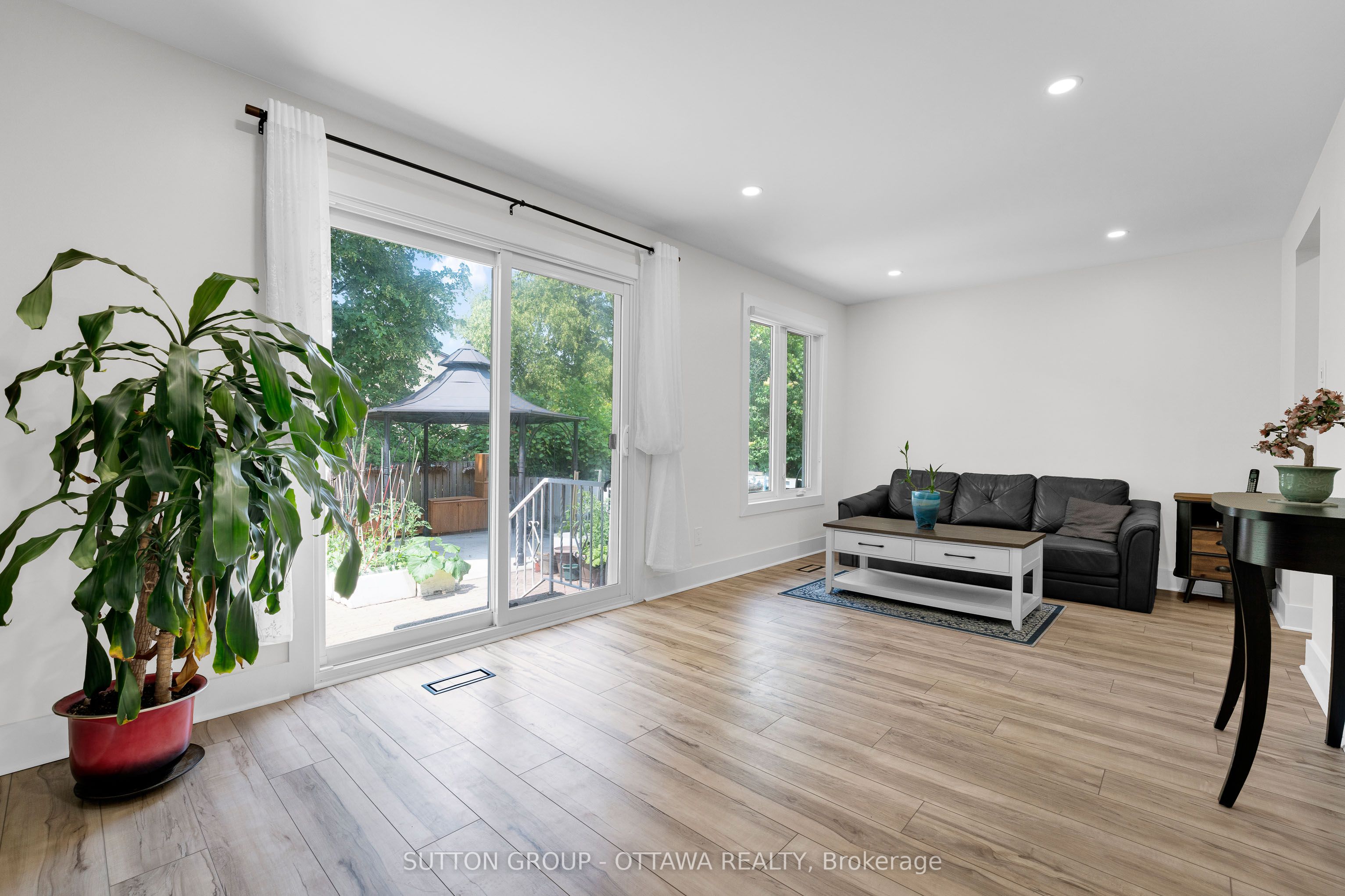 3085 Uplands Drive Property Photo 19