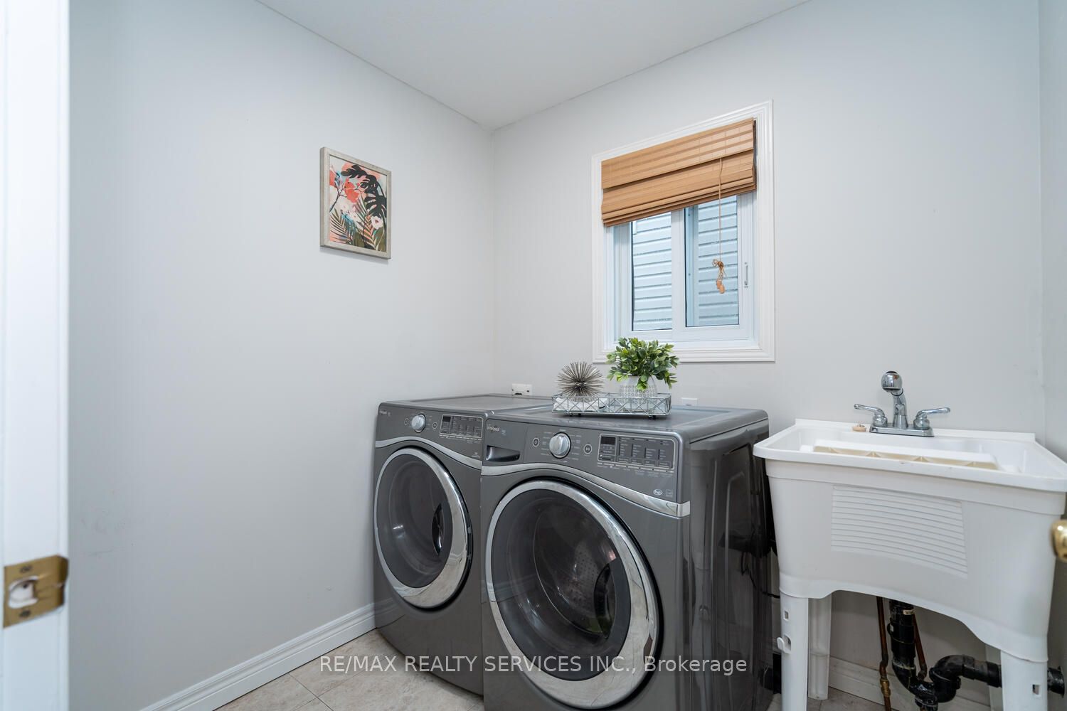704 Black Cherry Street Property Photo 22