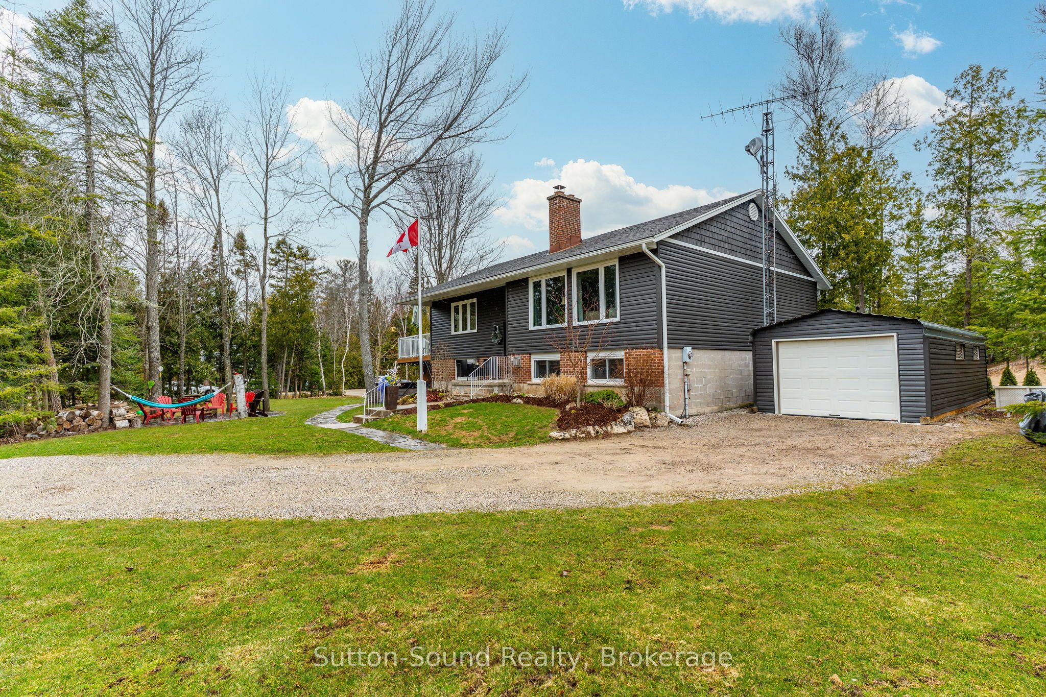 403 Simcoe Avenue Property Photo 1