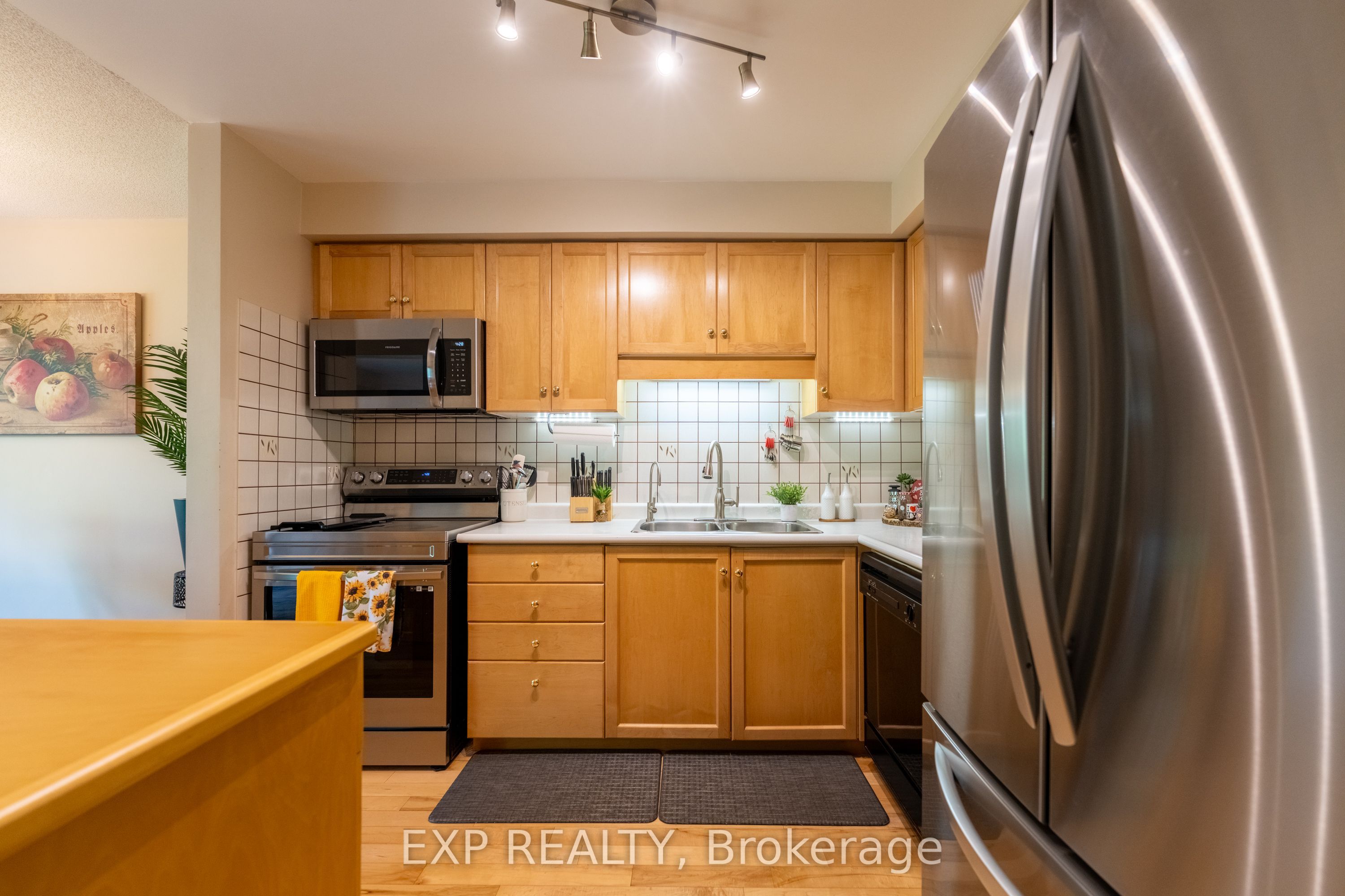44 Frances Avenue 28 Property Photo 12