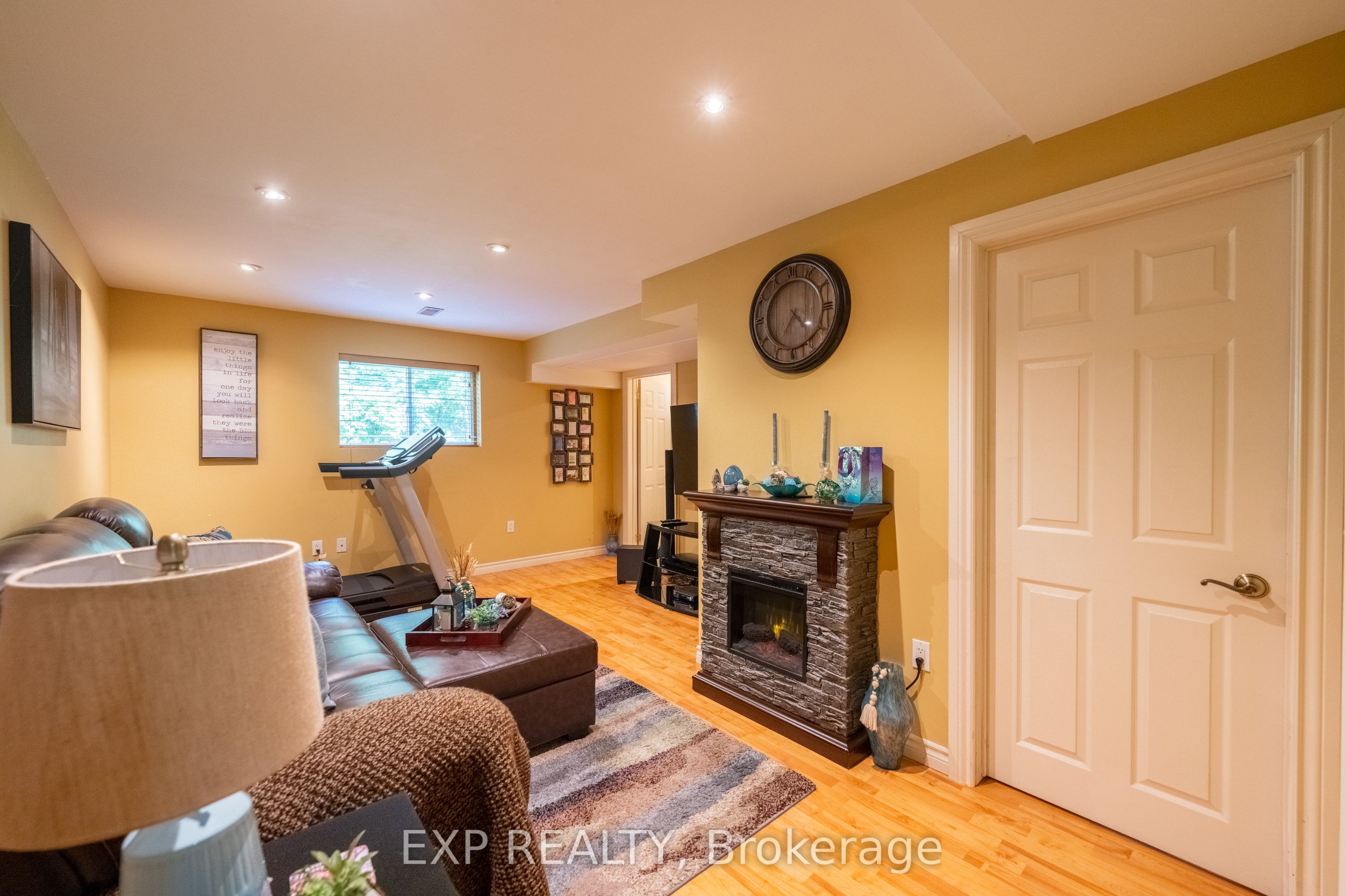 44 Frances Avenue 28 Property Photo 34